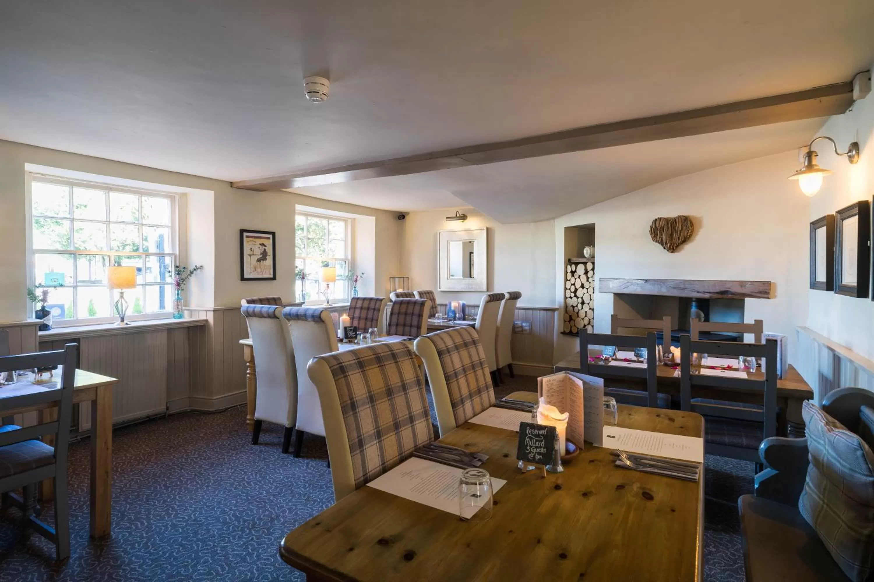 Restaurant/places to eat in Greyhound Inn Wilton