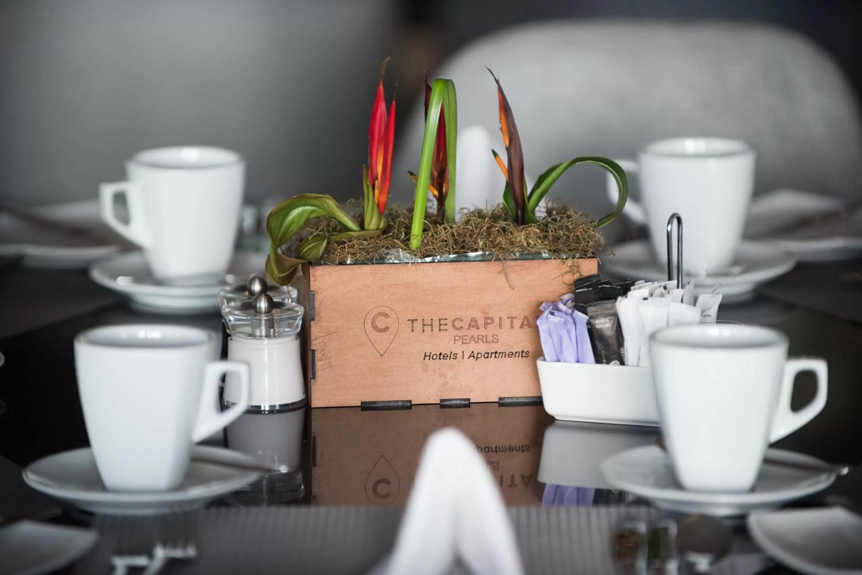 Restaurant/places to eat in The Capital Pearls Hotel