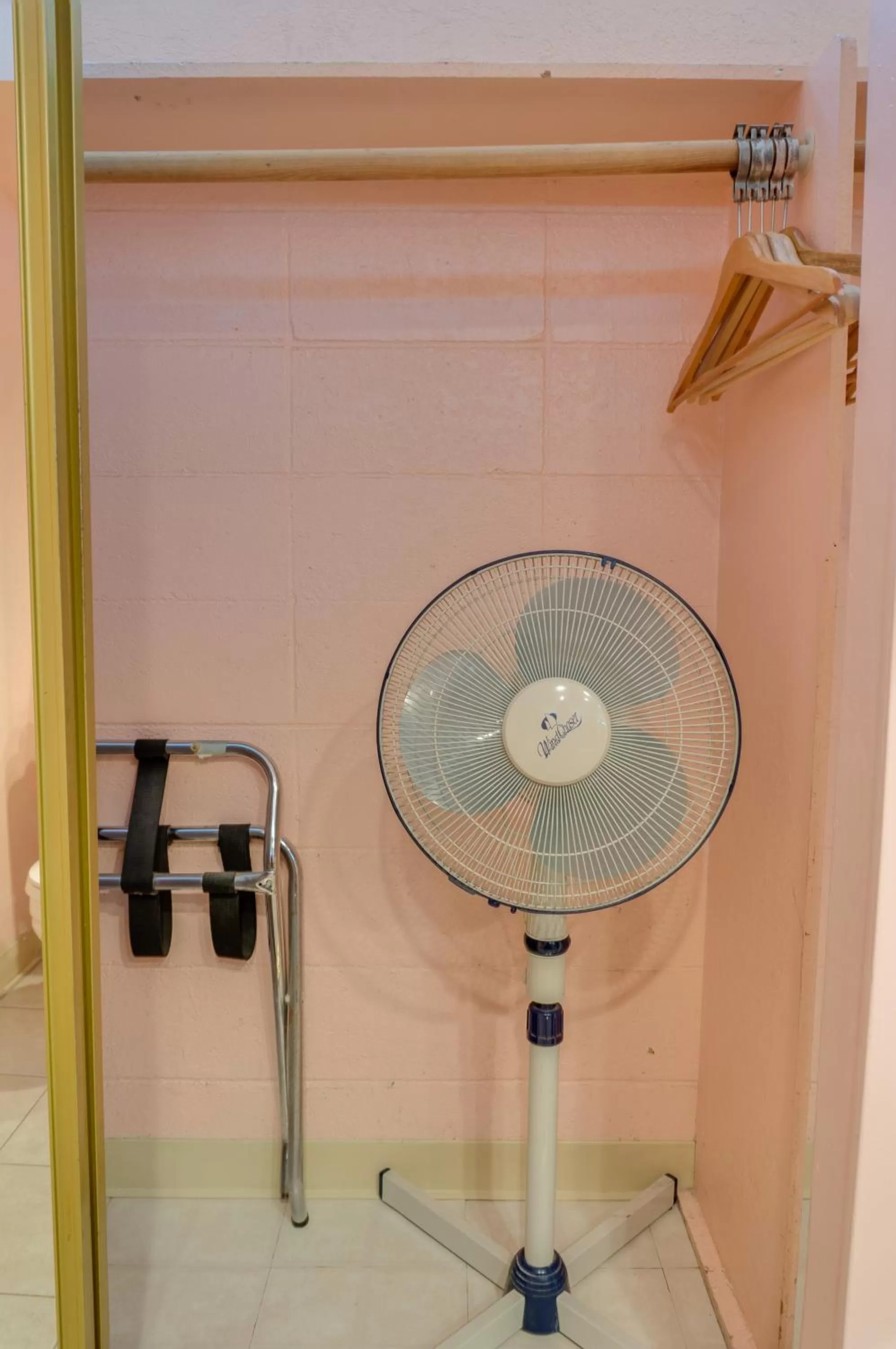 Other in Kuhio Banyan Hotel (with Kitchenettes)