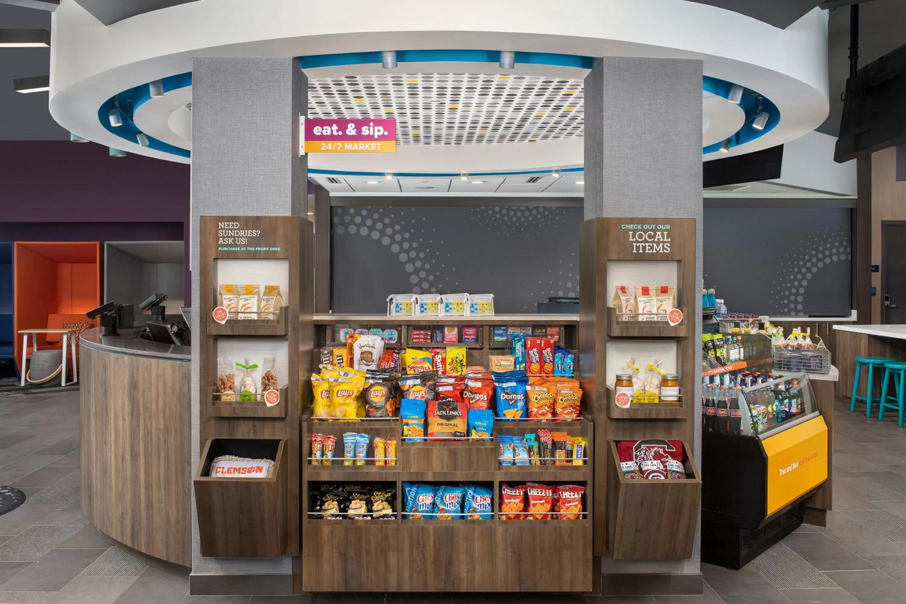 Food and drinks in Tru By Hilton Charleston Ashley Phosphate, Sc