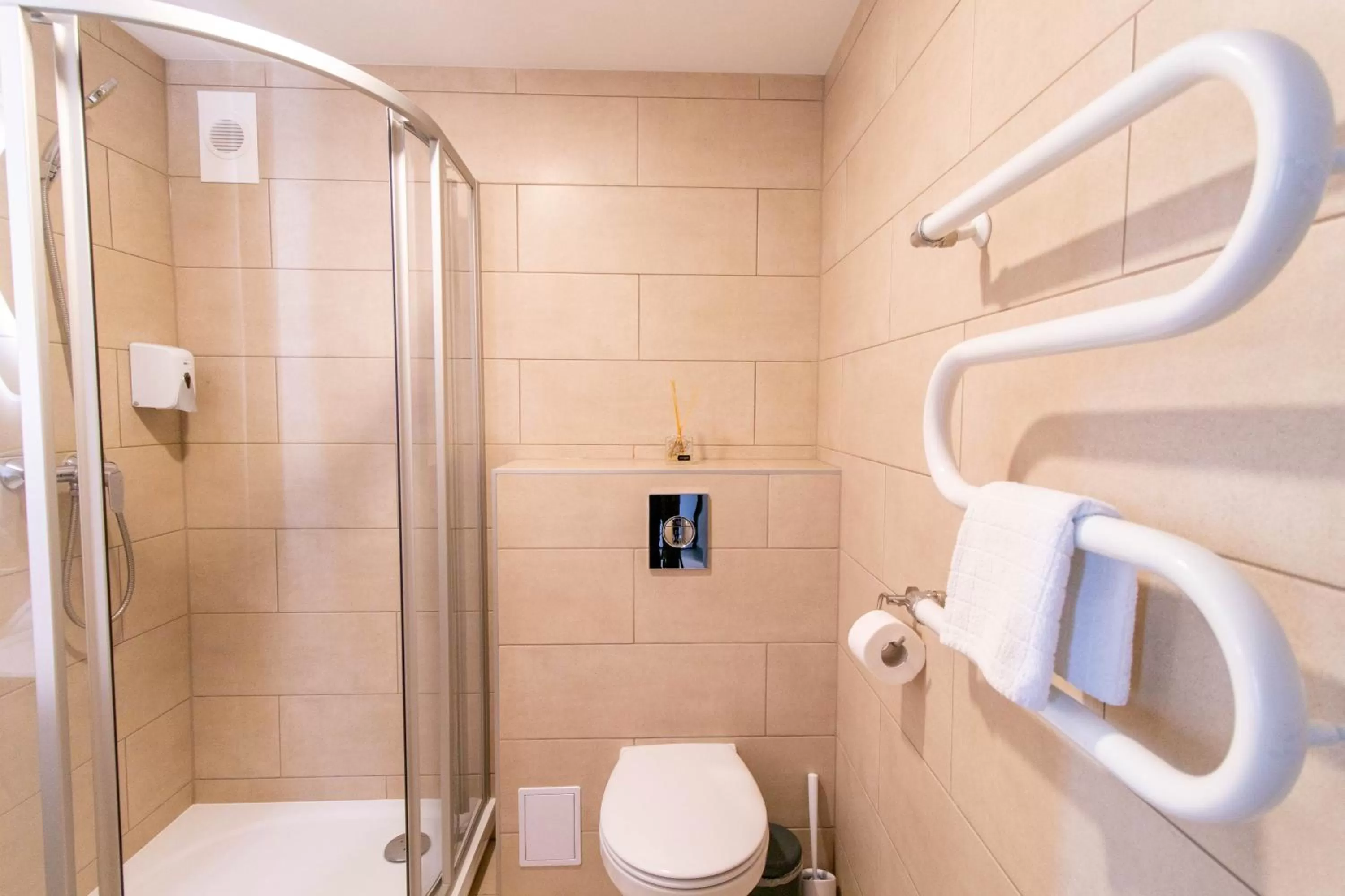 Bathroom in Dzukija Hotel