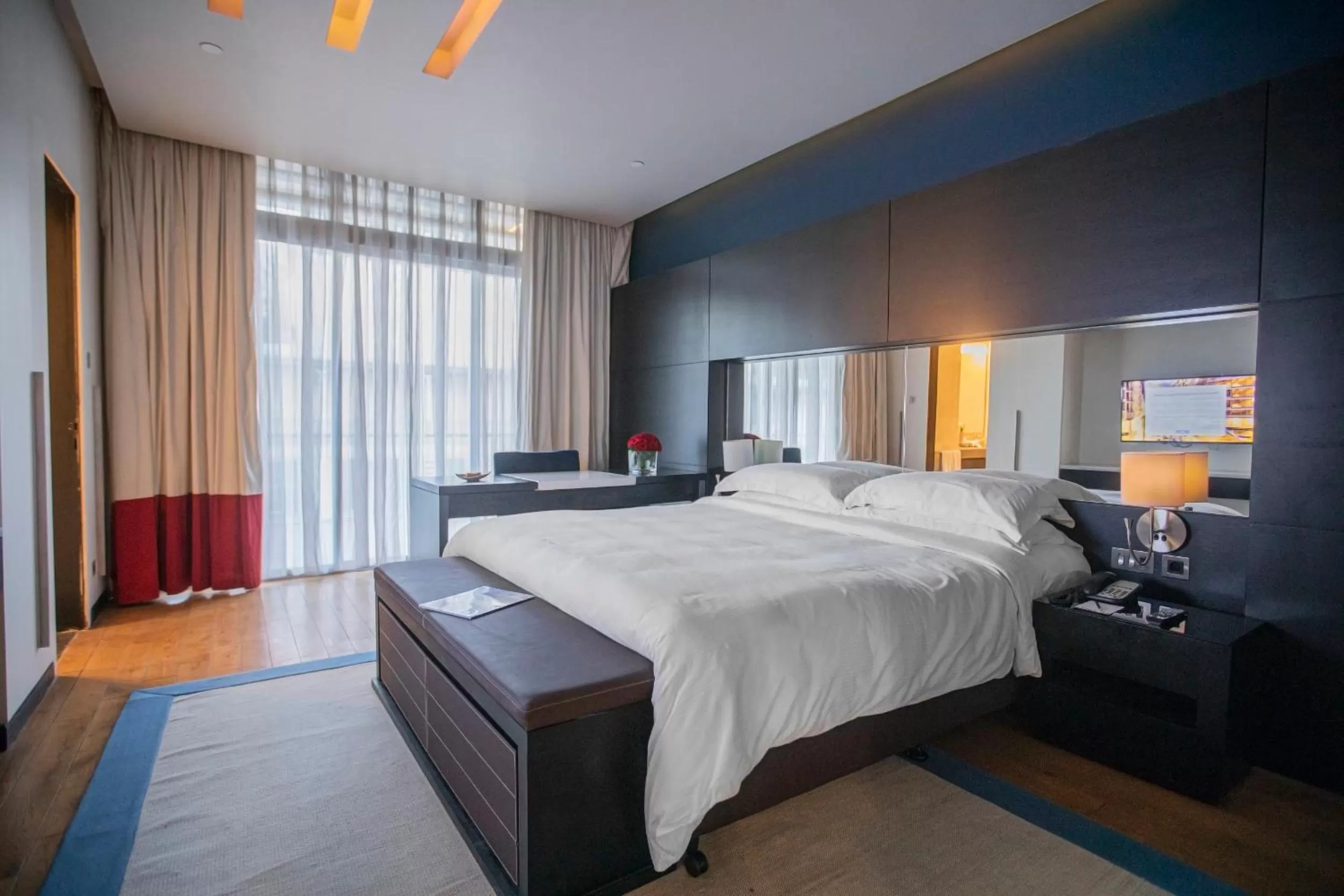 Bedroom, Bed in The Abdali Boulevard Hotel