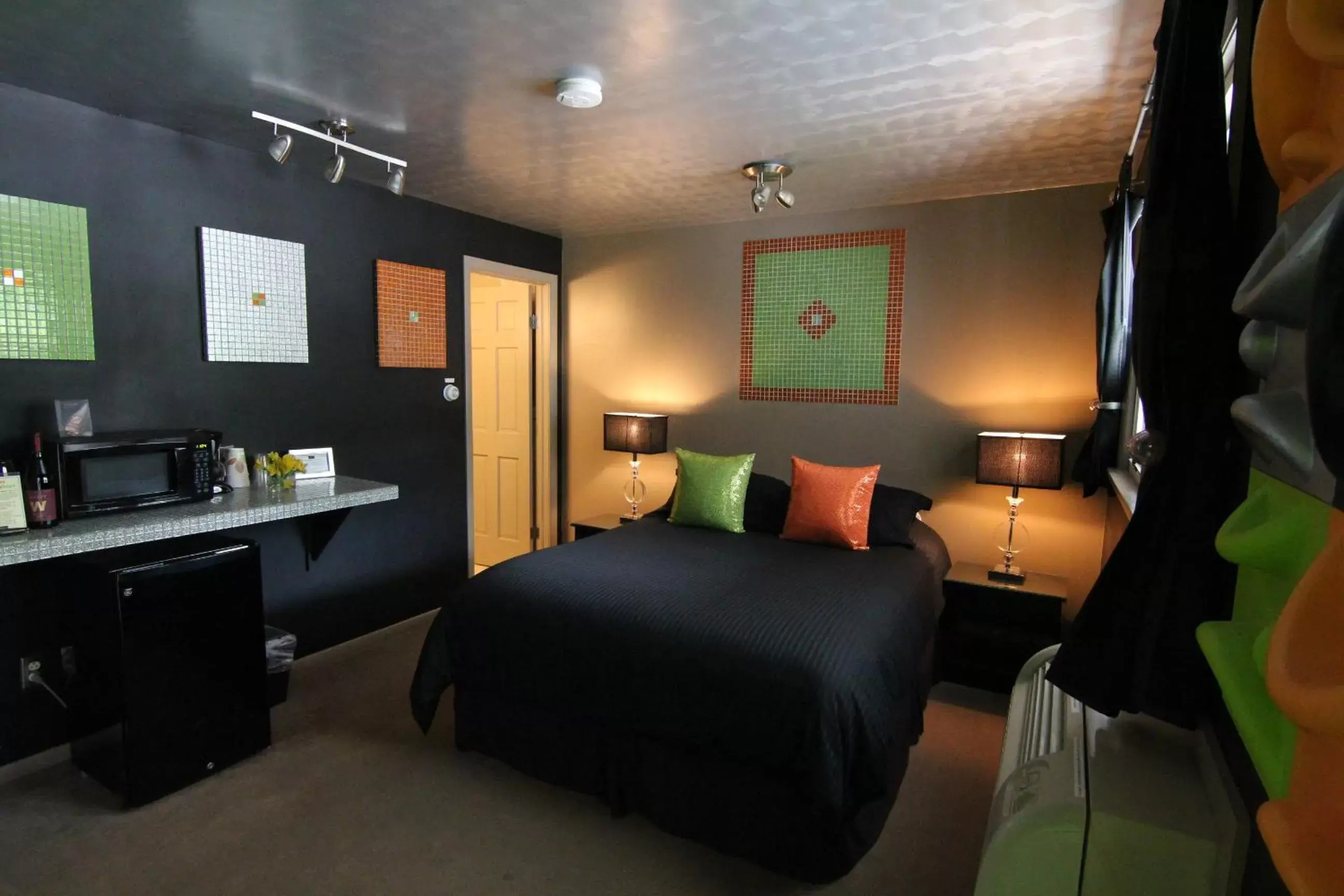 Studio 2 in The Roxbury Studio 2 in The Roxbury