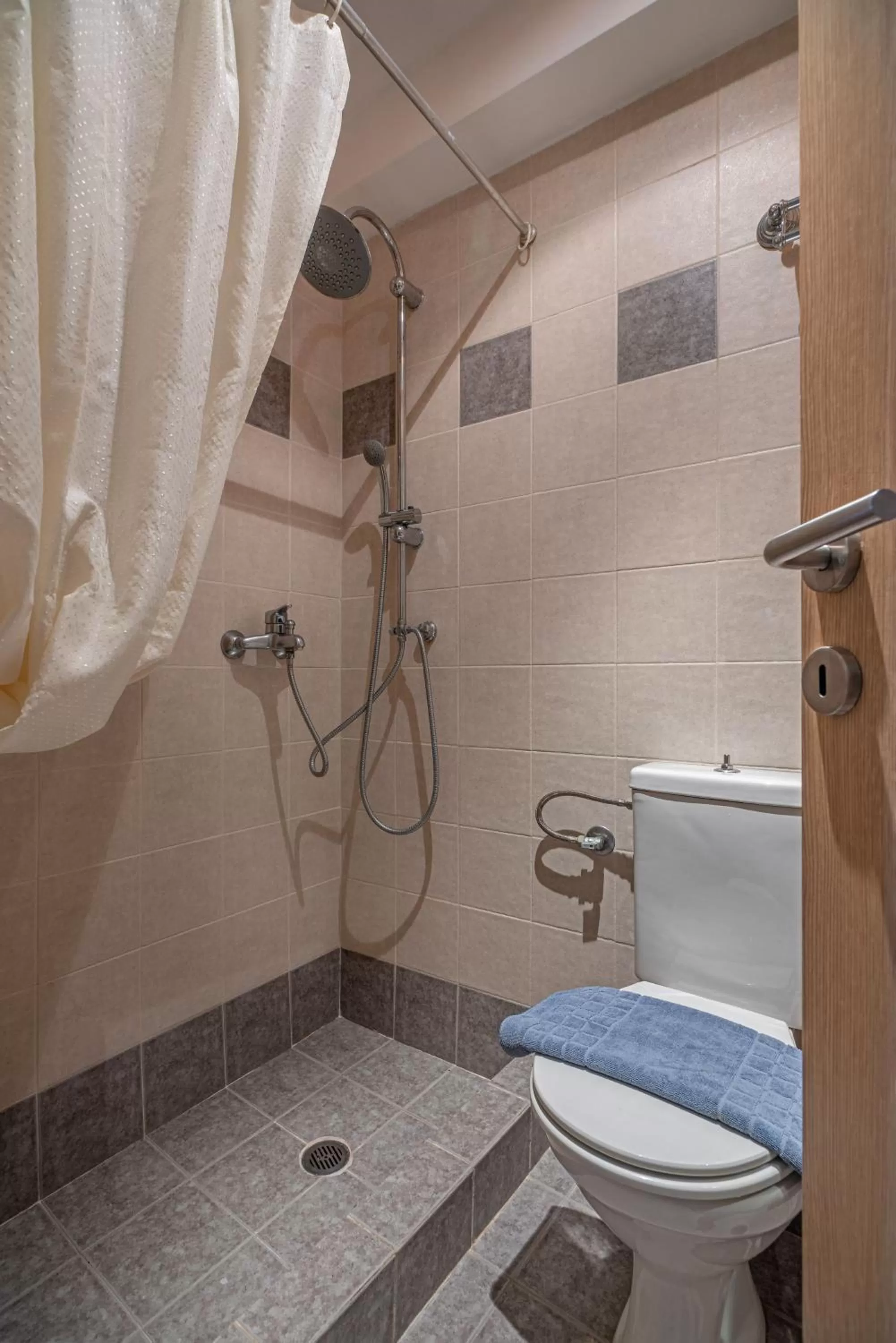 Bathroom in Zen Hotel