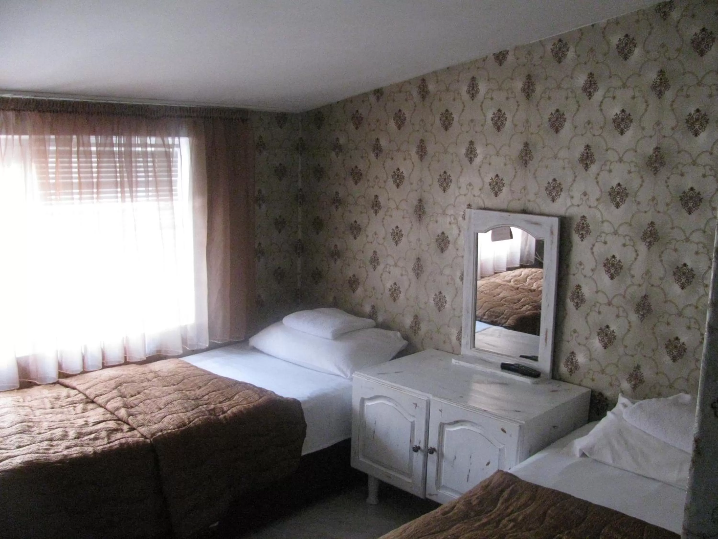 Photo of the whole room, Room Photo in Family Hotel Kartala