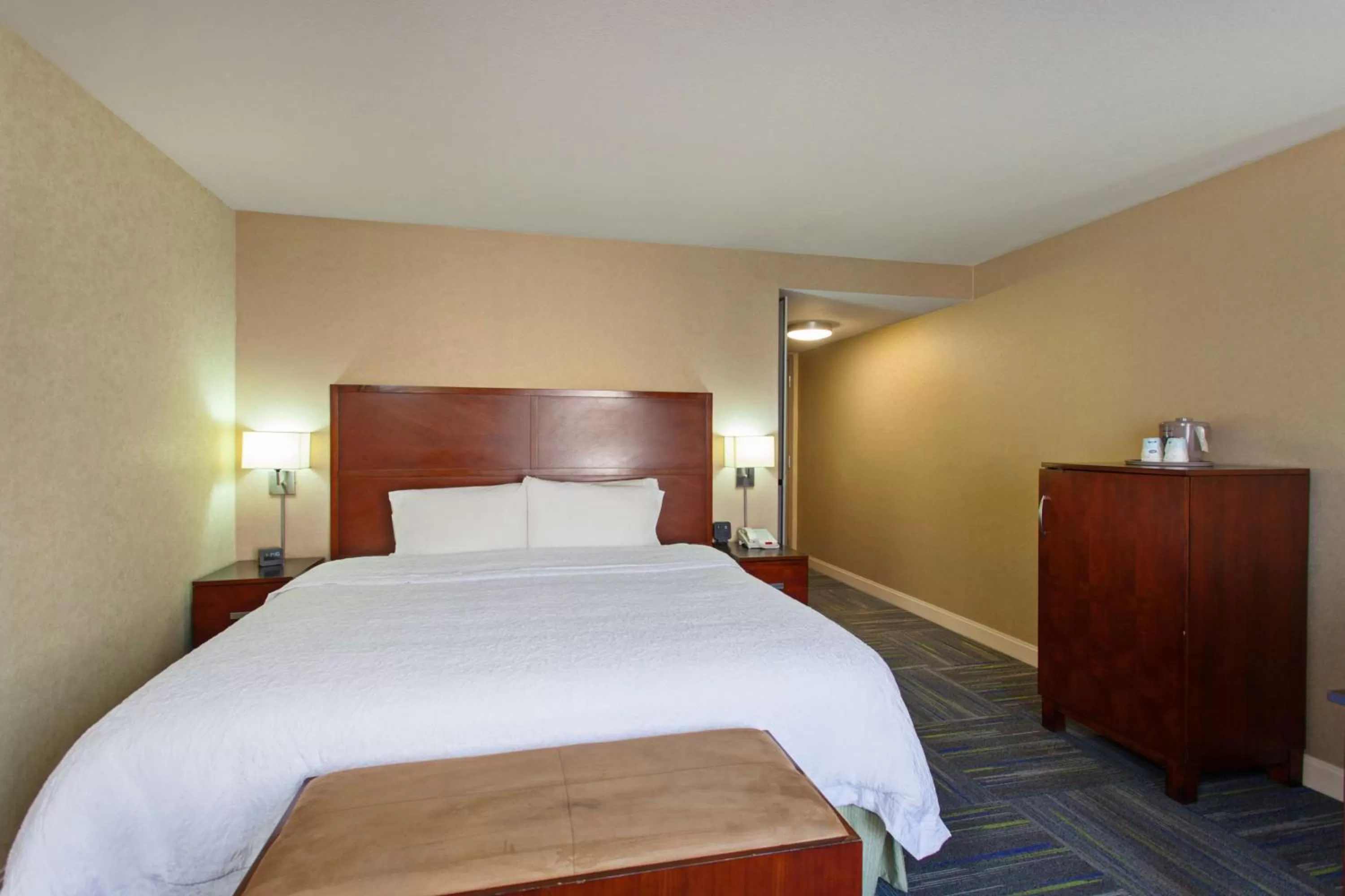  King Room - Hearing Accessible/Non-Smoking in Hampton Inn and Suites Merced