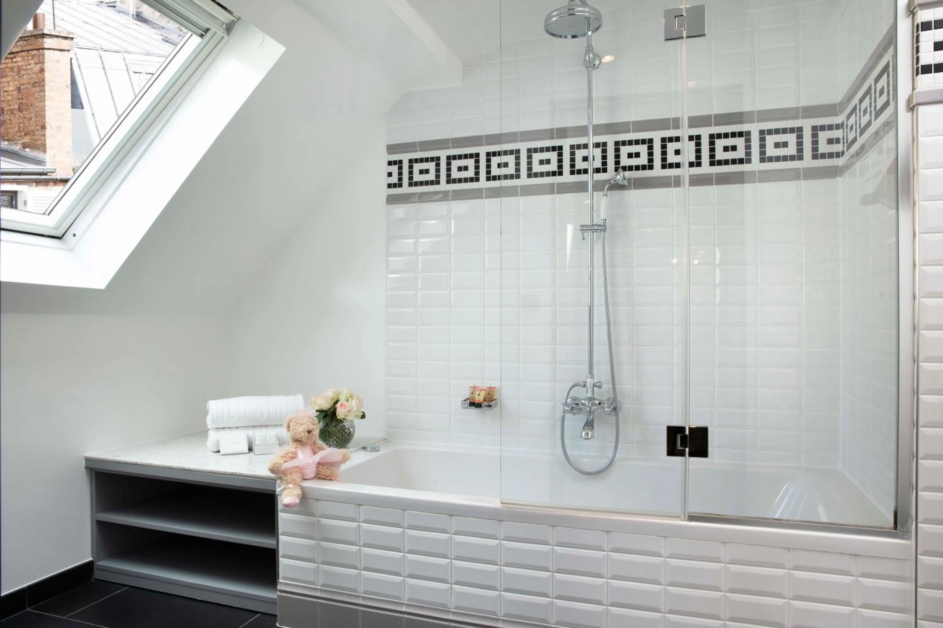 Bathroom in Hotel Monsieur & Spa