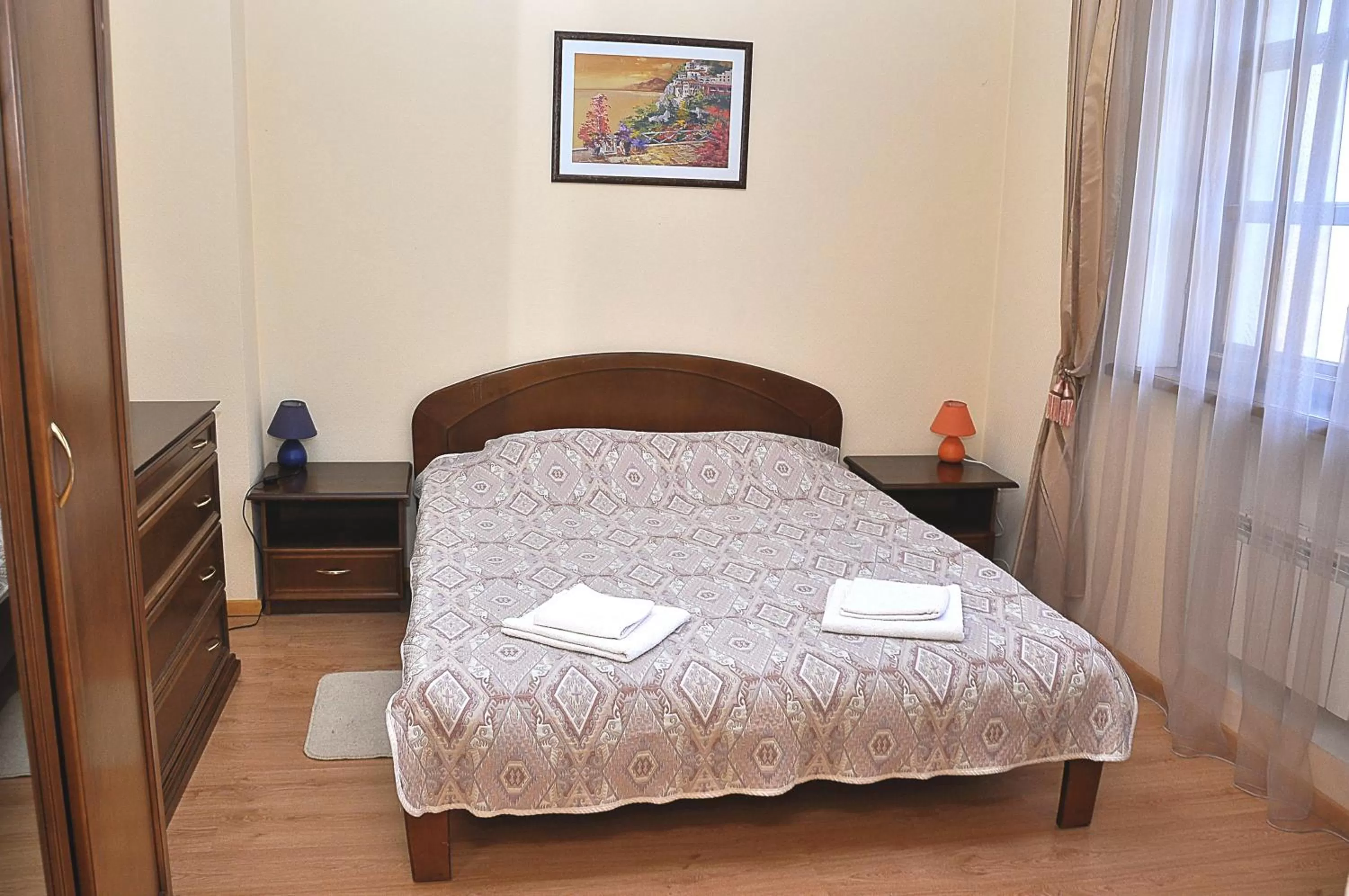 Bed in Slavyanskiy Club