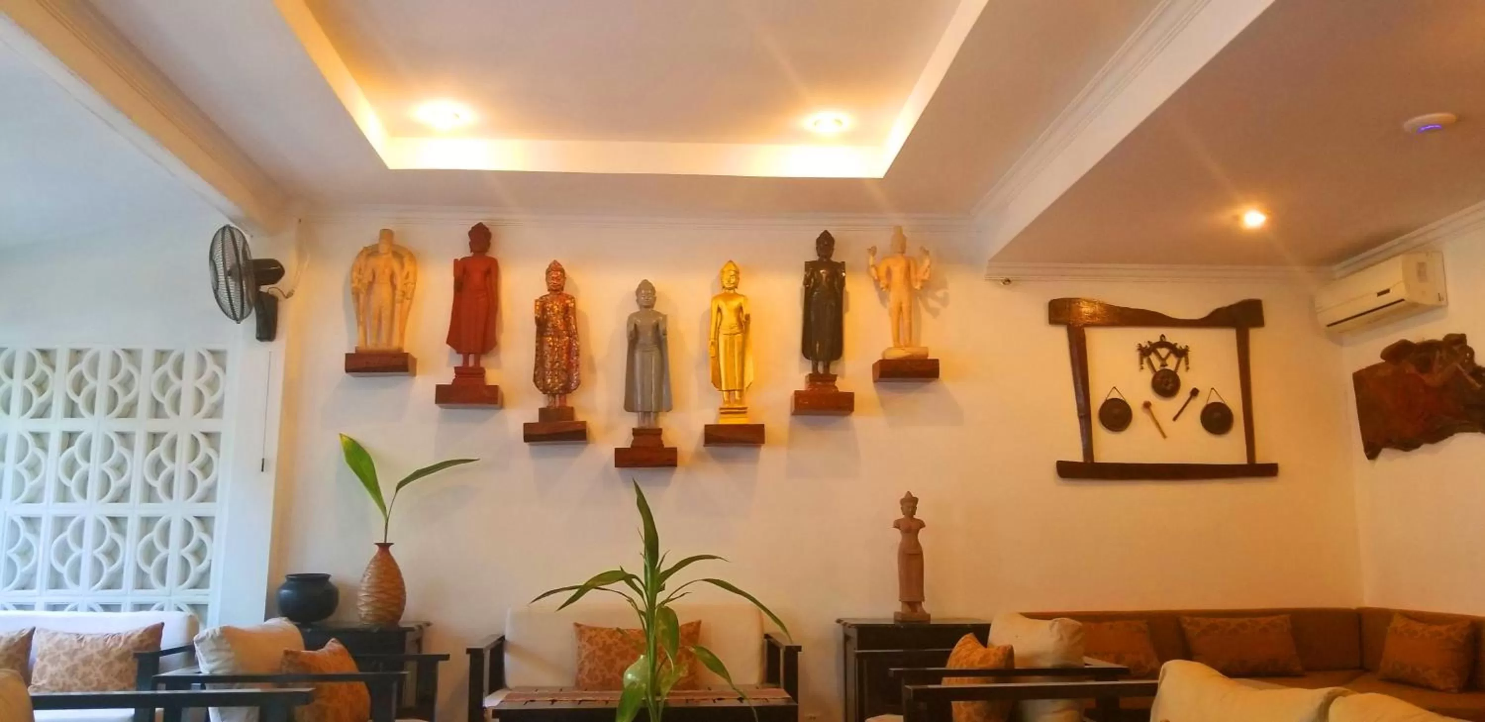 Lobby or reception in La Niche D'angkor Boutique Hotel