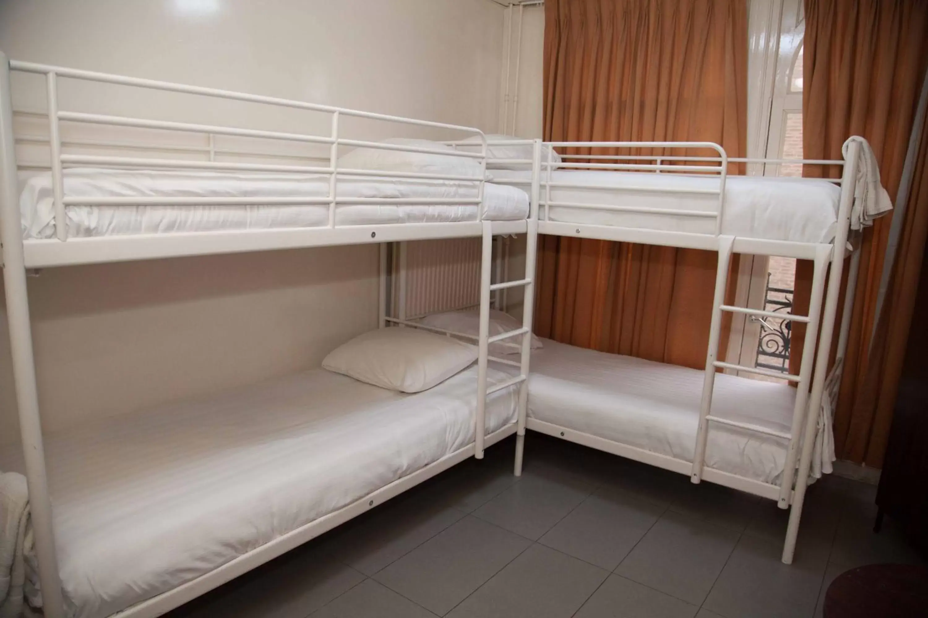 Quadruple Room - single occupancy in Hotel Jimmy Quadruple Room - single occupancy in Hotel Jimmy