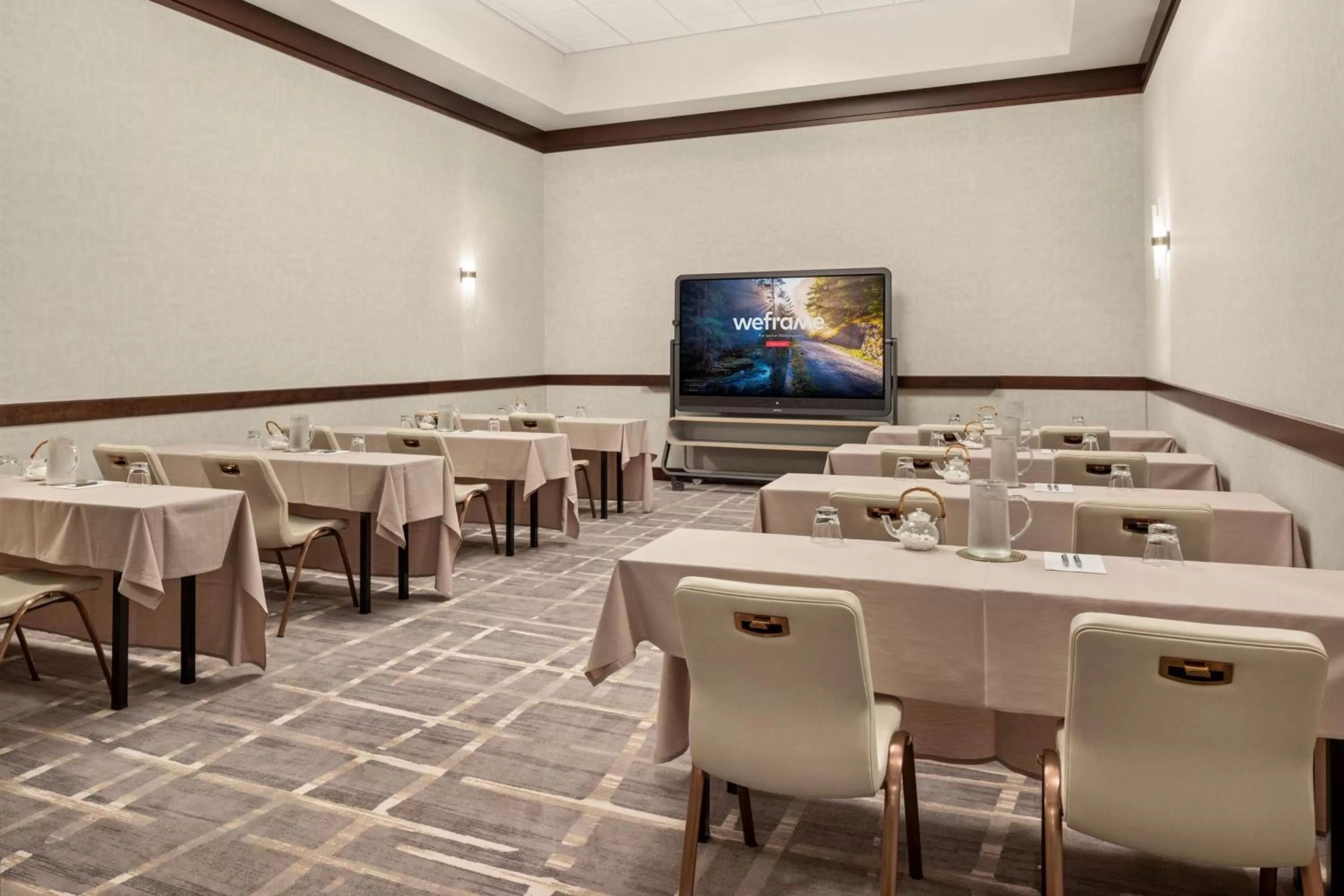 Meeting/conference room in The Westin Edina Galleria