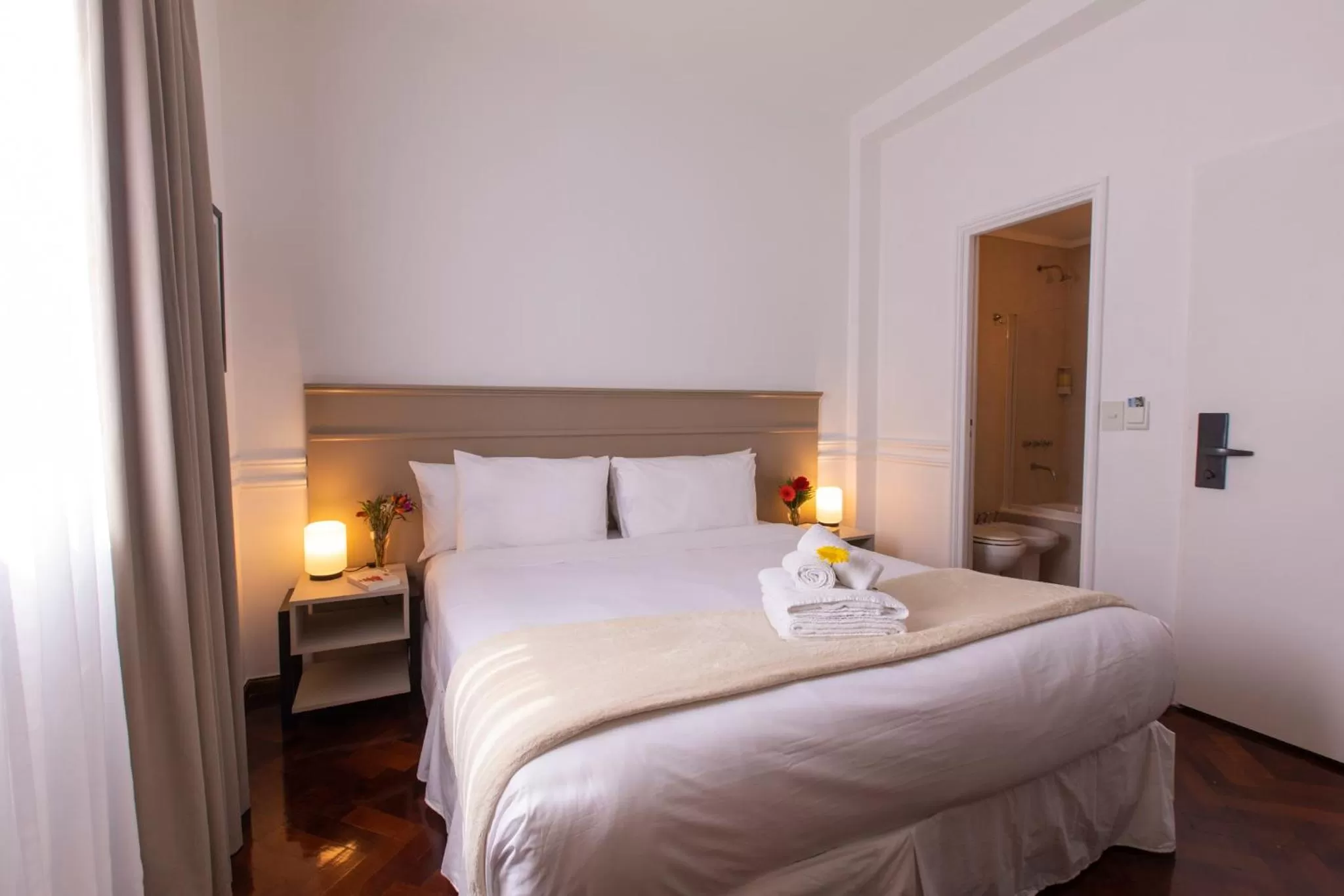 Bedroom, Bed in El Misti Hotel Buenos Aires Centro