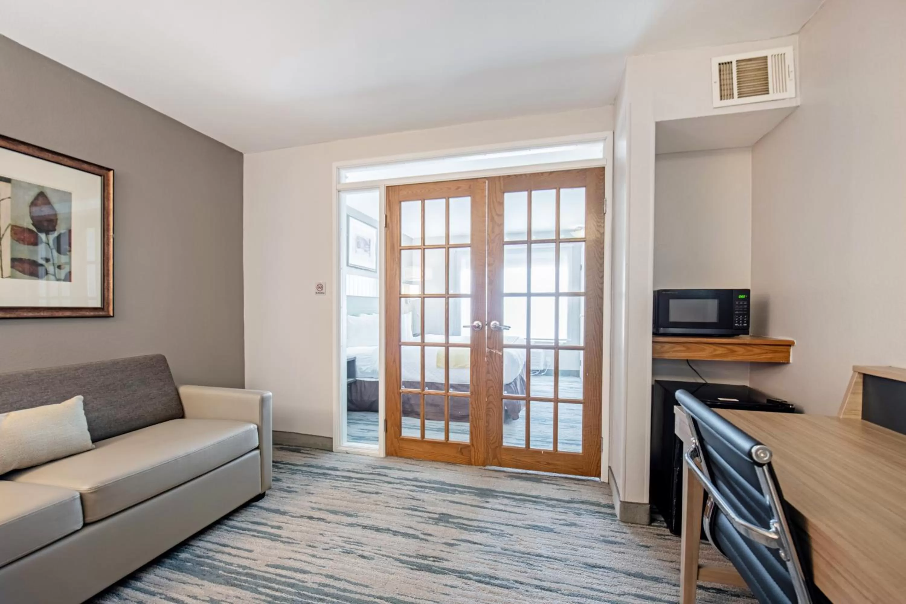 Bedroom in Country Inn & Suites by Radisson, Lewisville, TX