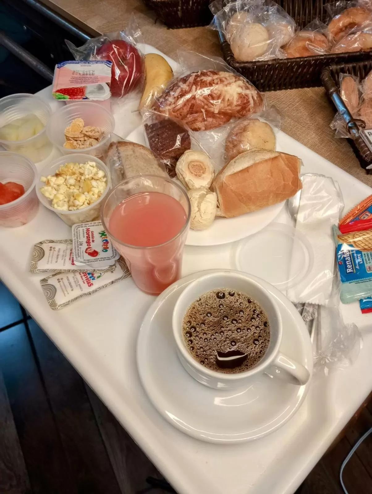 Breakfast in Calabreza Hotel e Restaurante - By UP Hotel