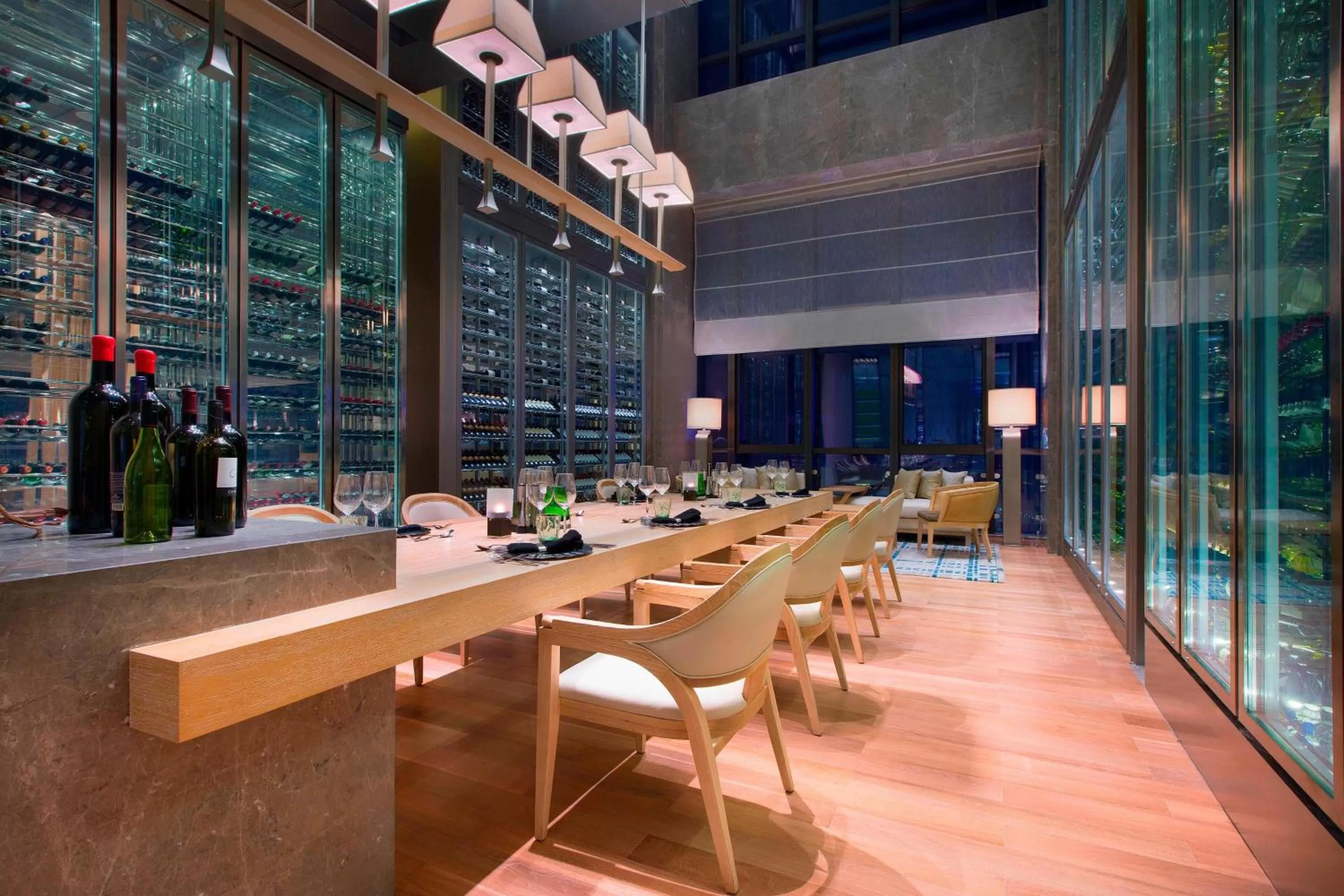 Restaurant/places to eat in The Westin Chongqing Liberation Square