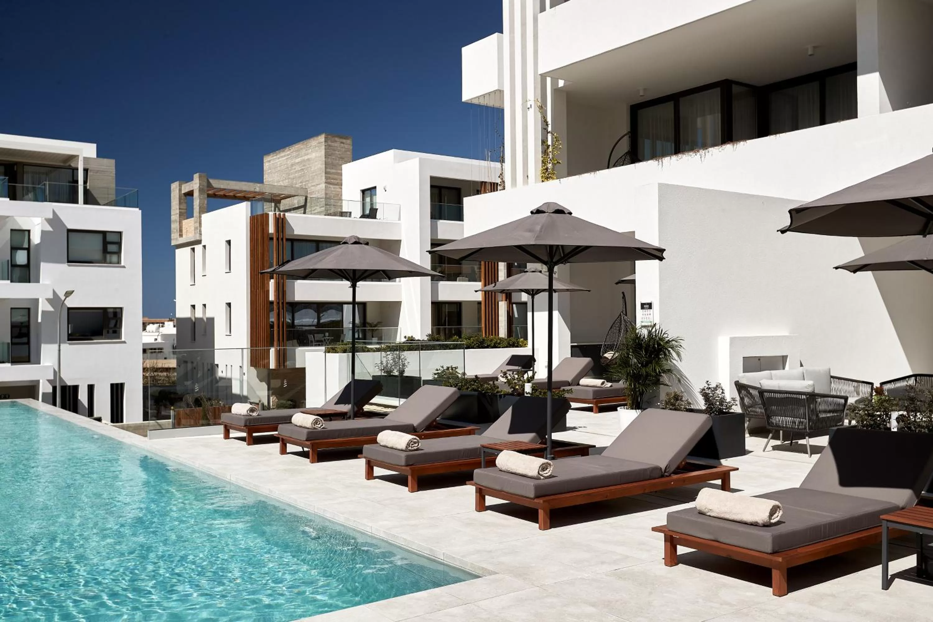 Property building in Downtown Park