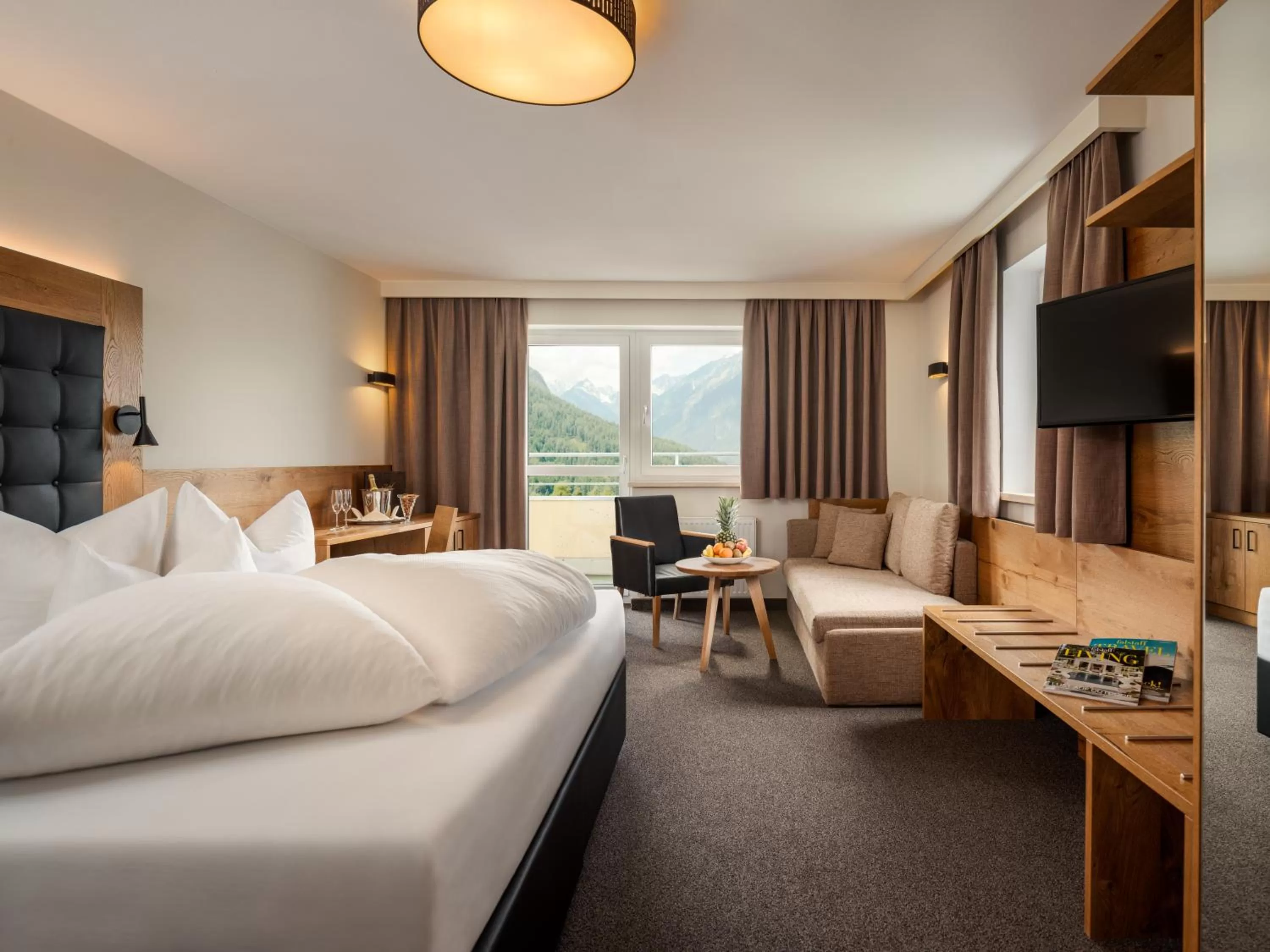 Decorative detail in Hotel Arzlerhof