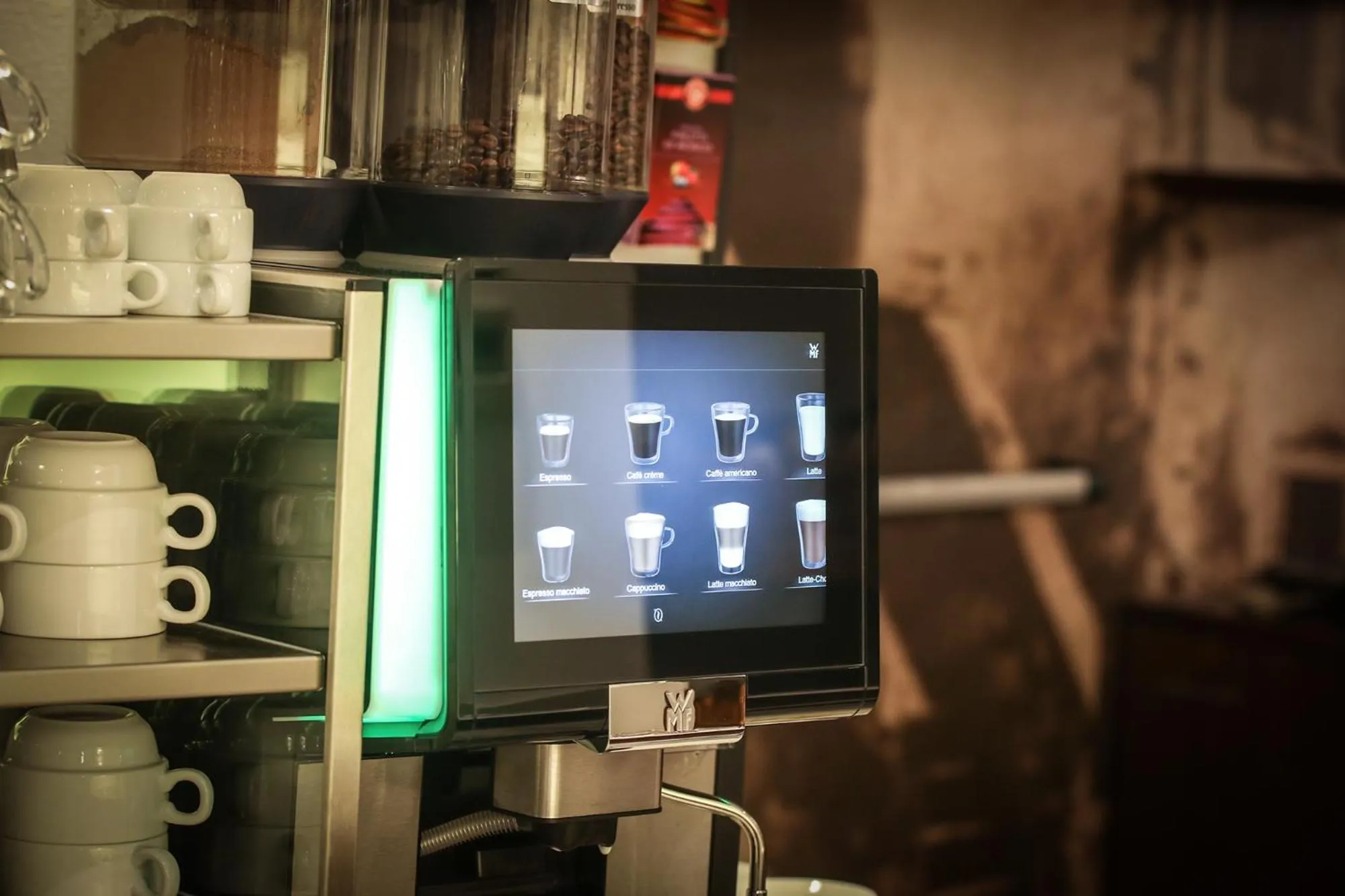 Breakfast in Hotel Lago Di Garda