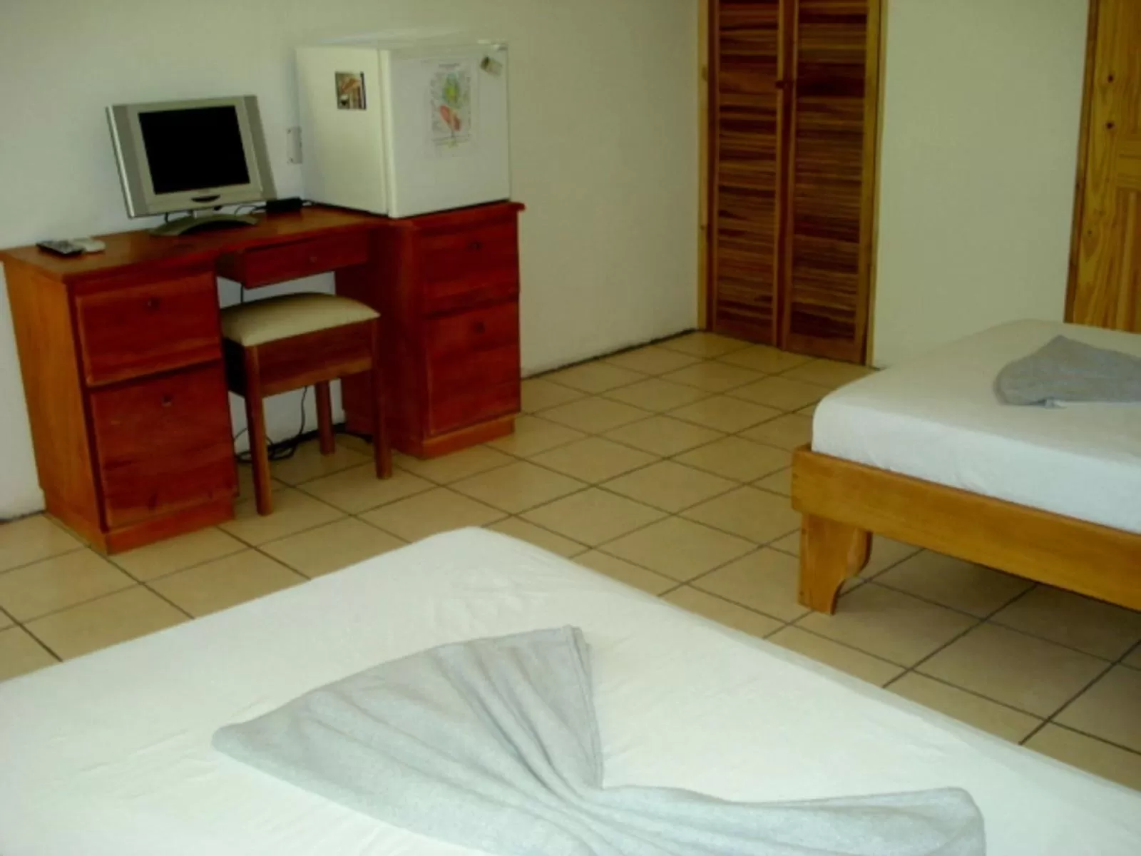 Bed in Mapi's Cabins