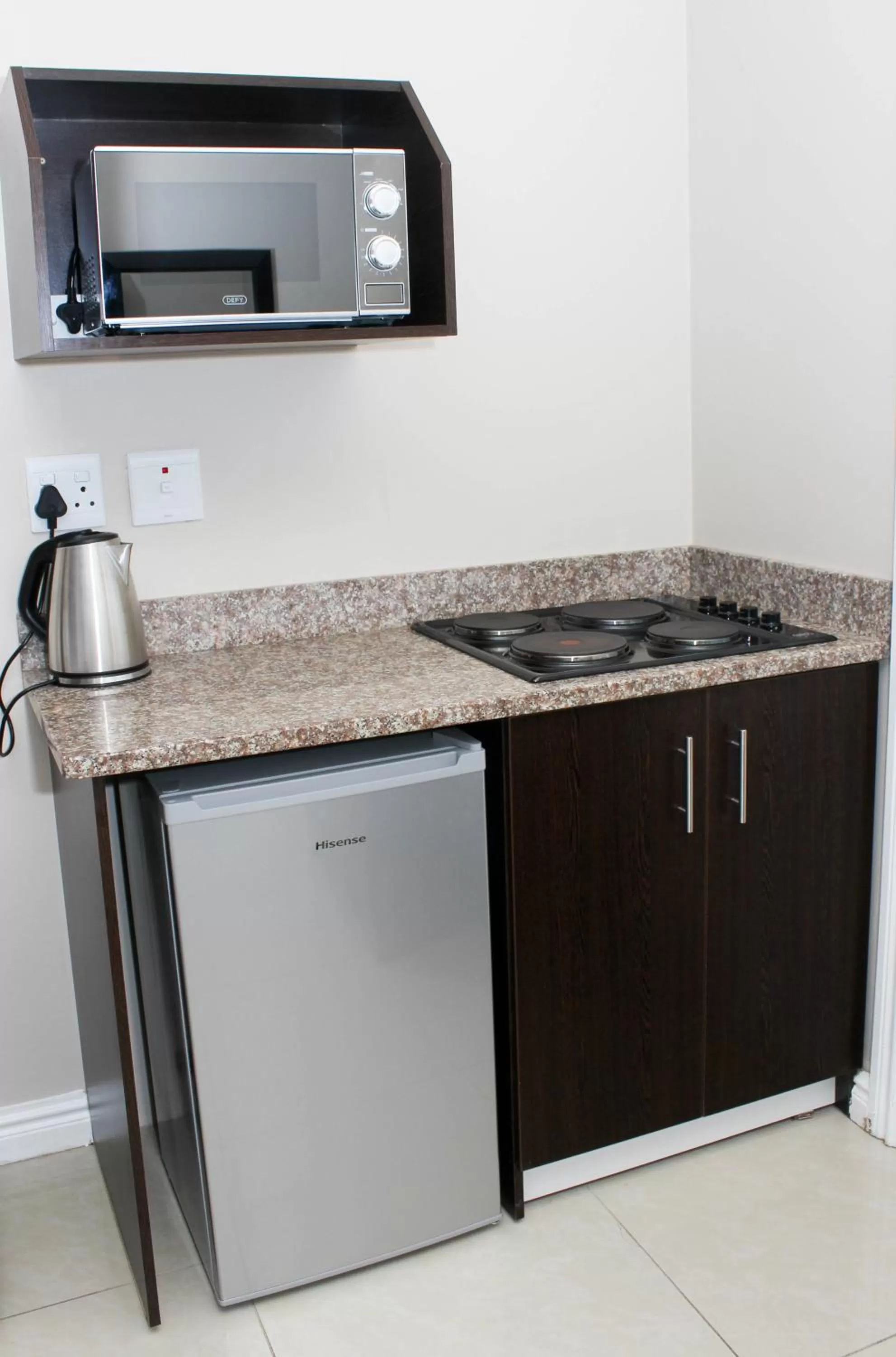 Kitchen or kitchenette in Bayside Hotel & Self Catering 110 West Street