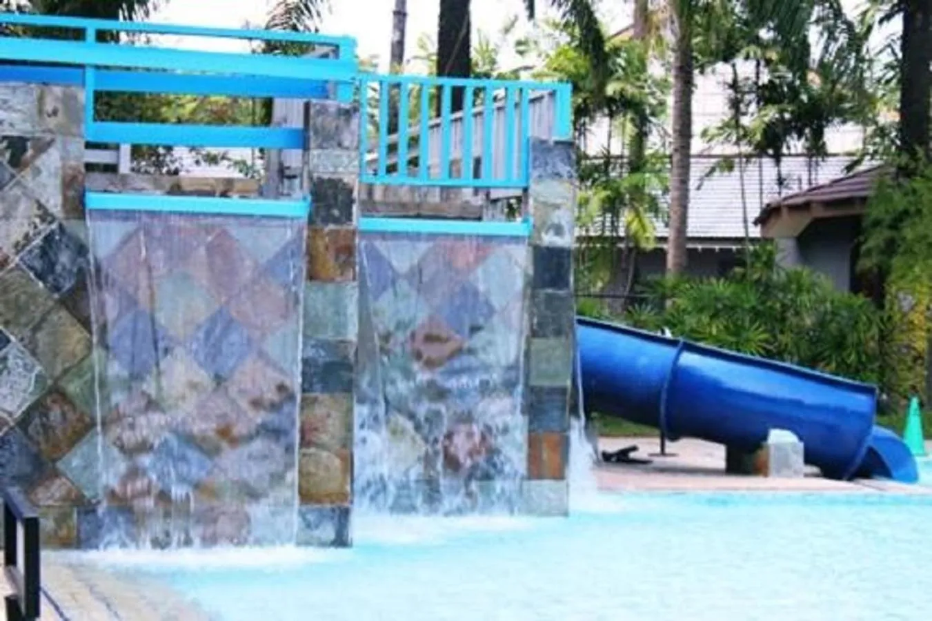 Swimming pool in Cinta Sayang Resort