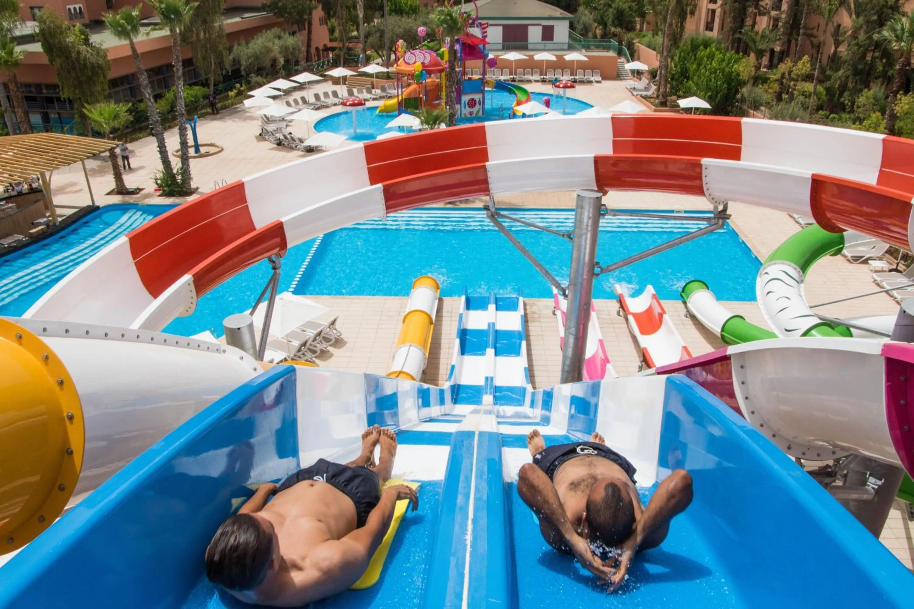 Swimming pool in Rose Aqua Park Hotel