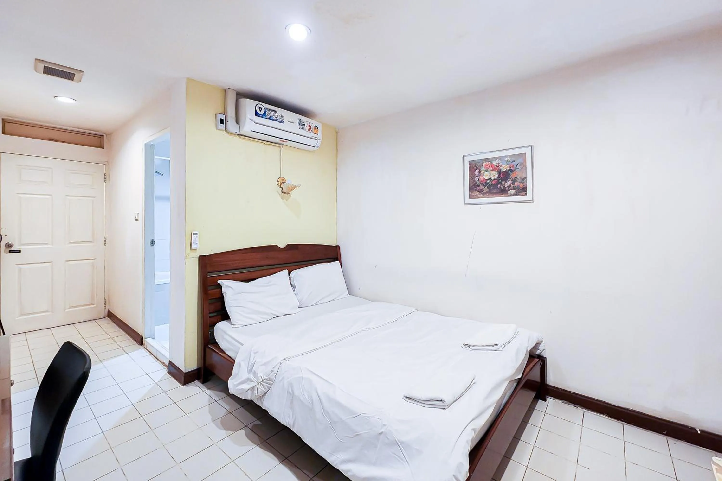 Bed in Cordia Residence Sathorn