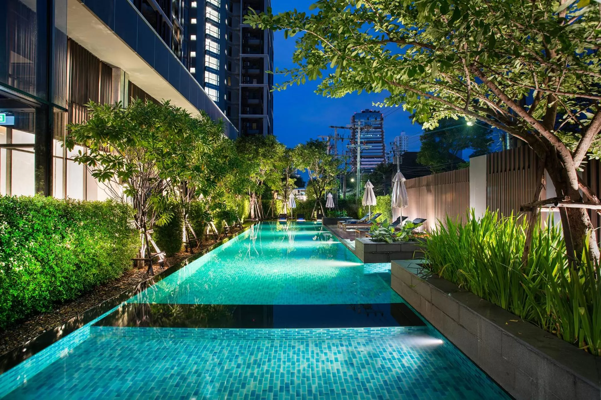 Swimming pool in Somerset Ekamai Bangkok