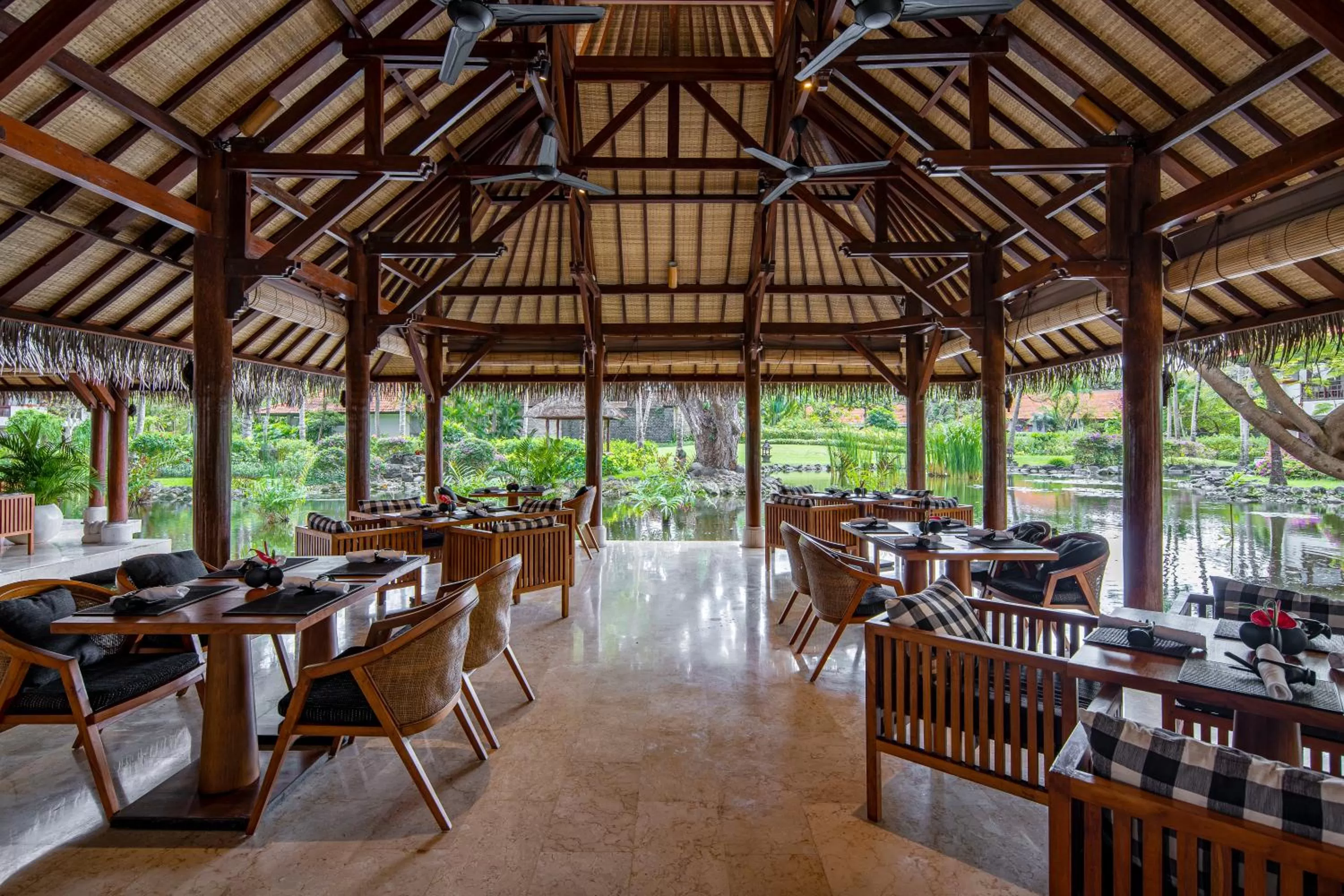 Restaurant/places to eat in Grand Hyatt Bali