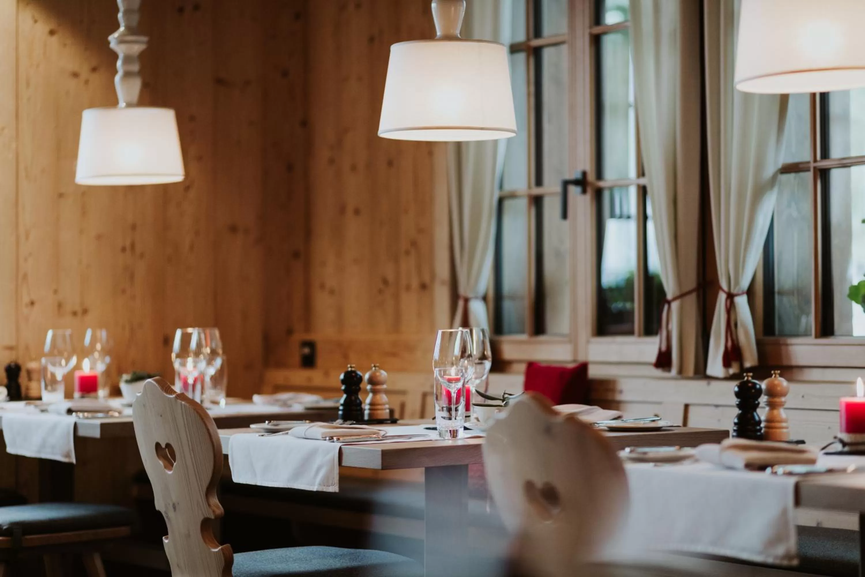 Restaurant/places to eat in Adler Adelboden