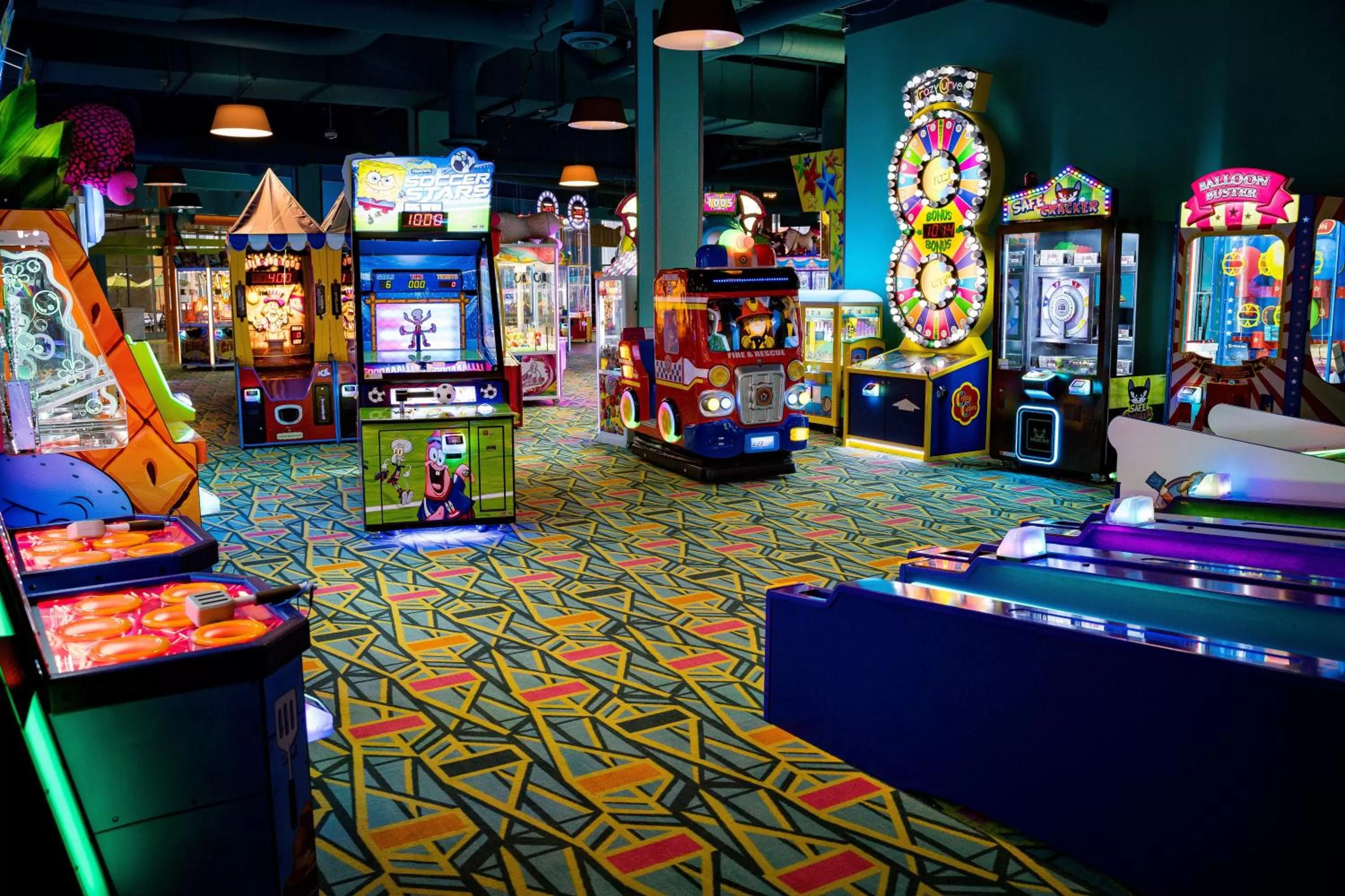 Game Room in The Kartrite Resort and Indoor Waterpark