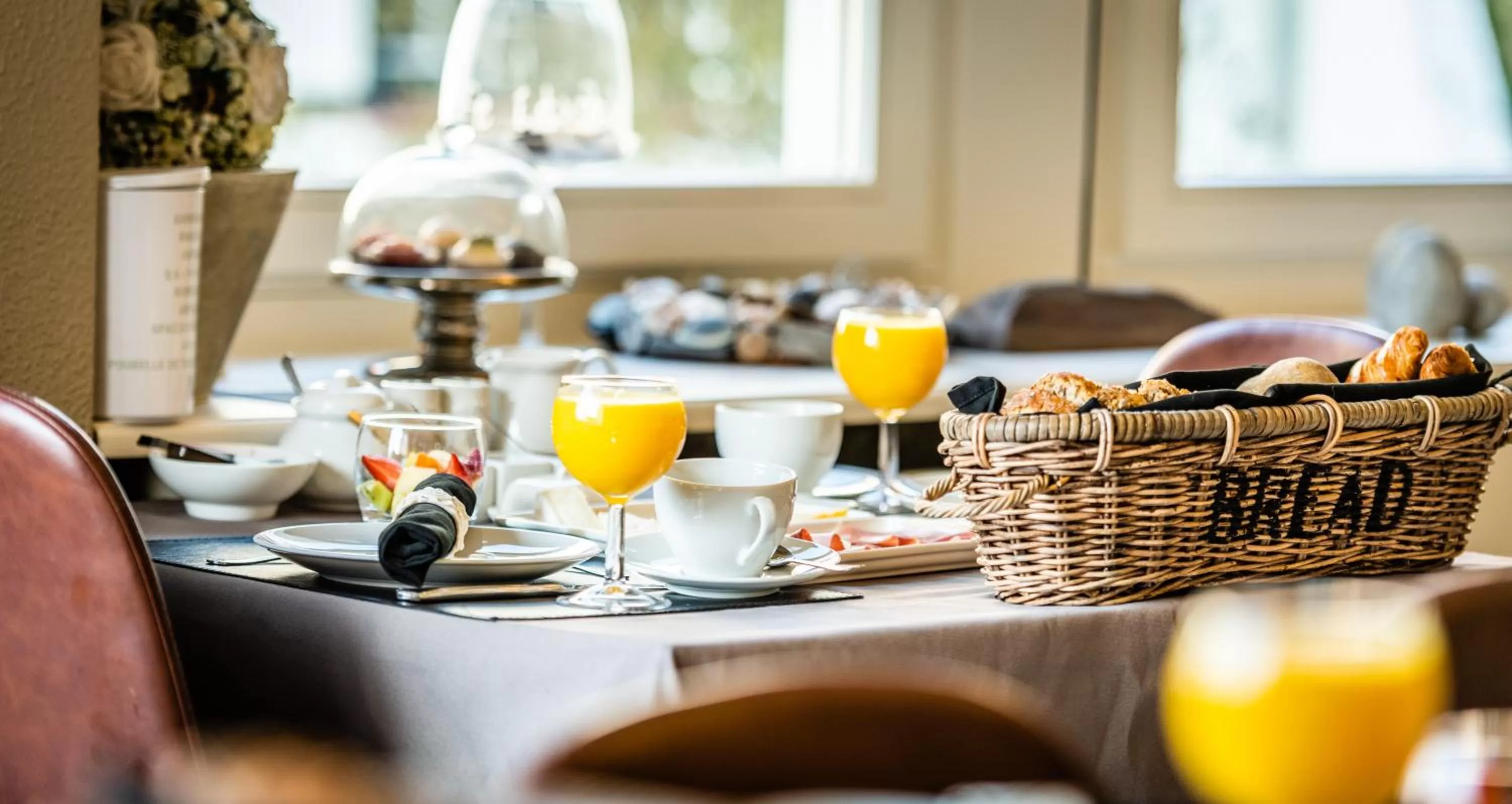 Restaurant/Places to Eat in B&B Maison Rabelais