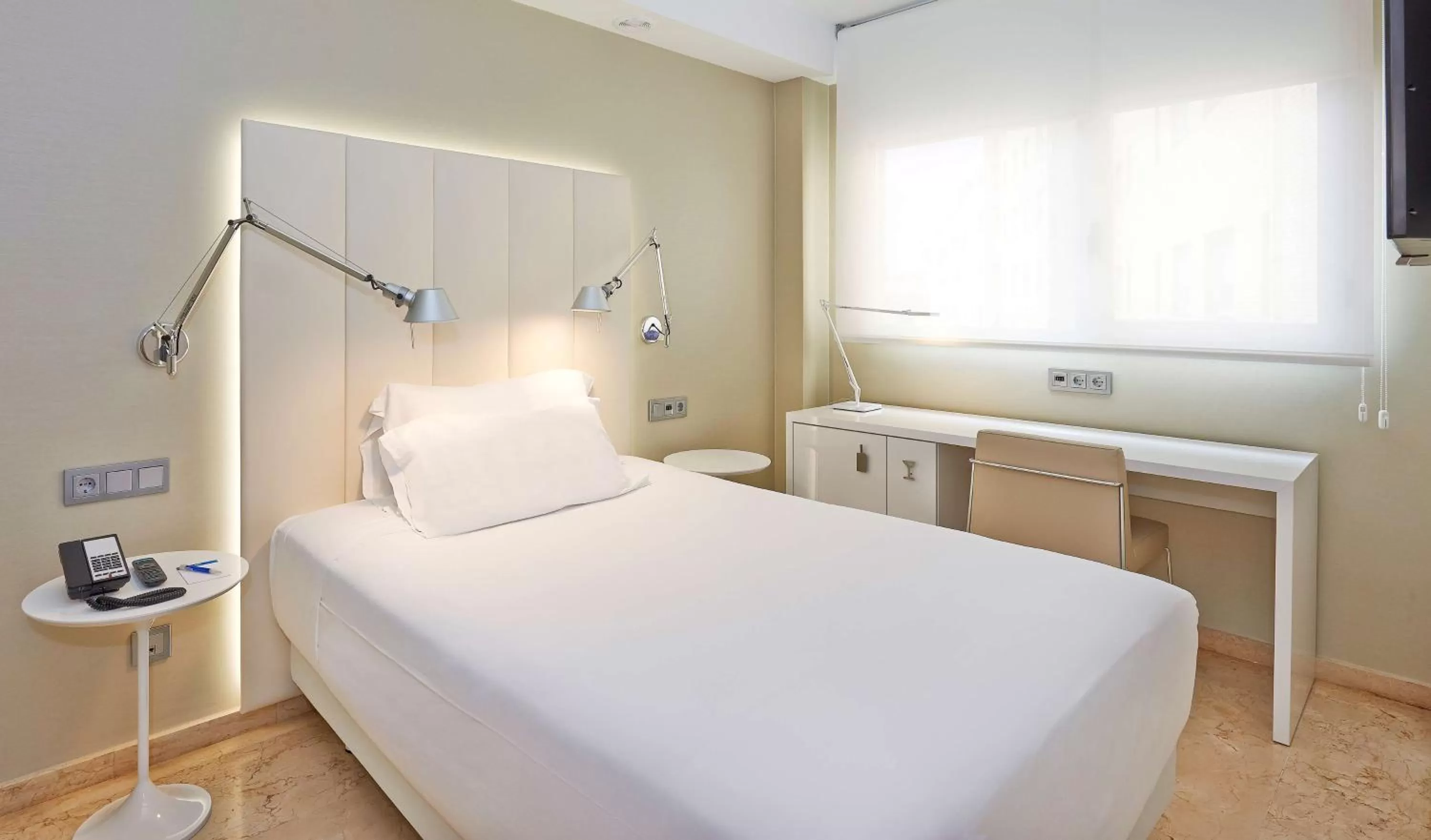 Standard Single Room in NH Ciudad de Zaragoza