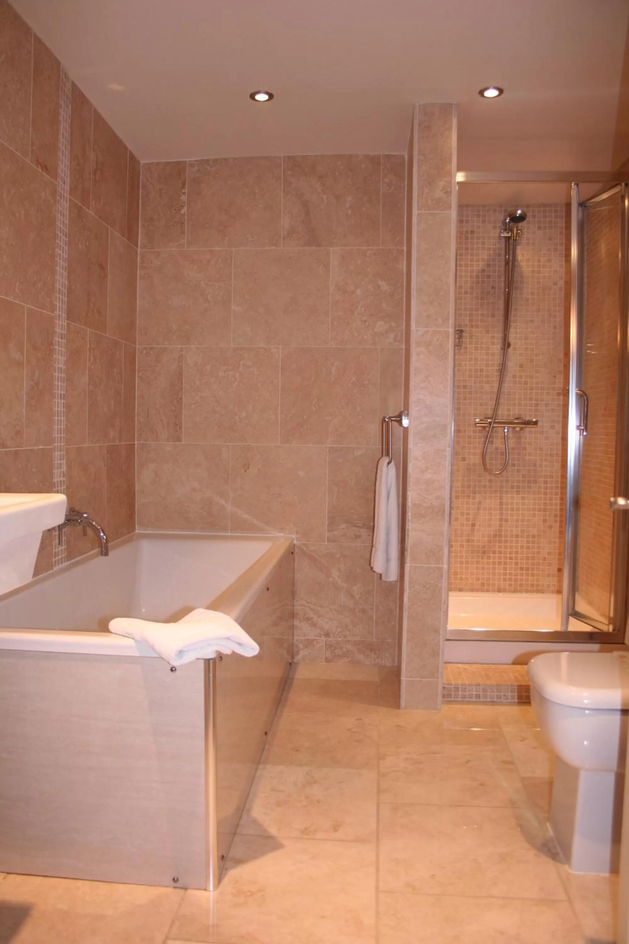 Bathroom in Advocate Arms