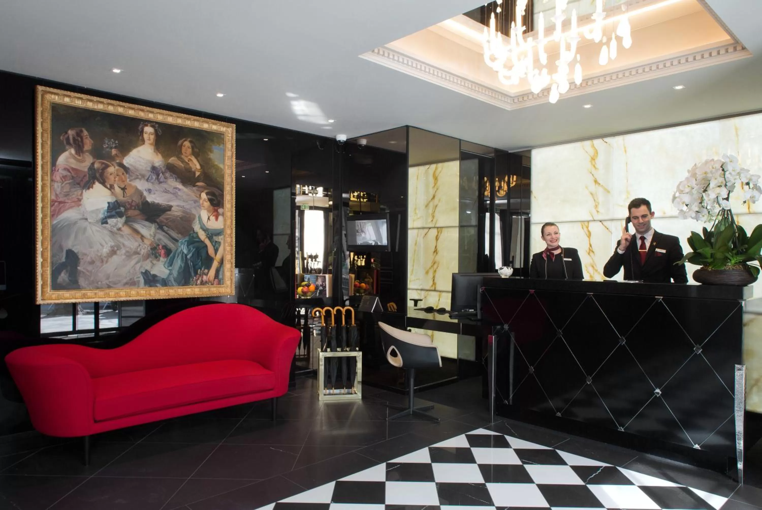 Staff in La Villa Haussmann