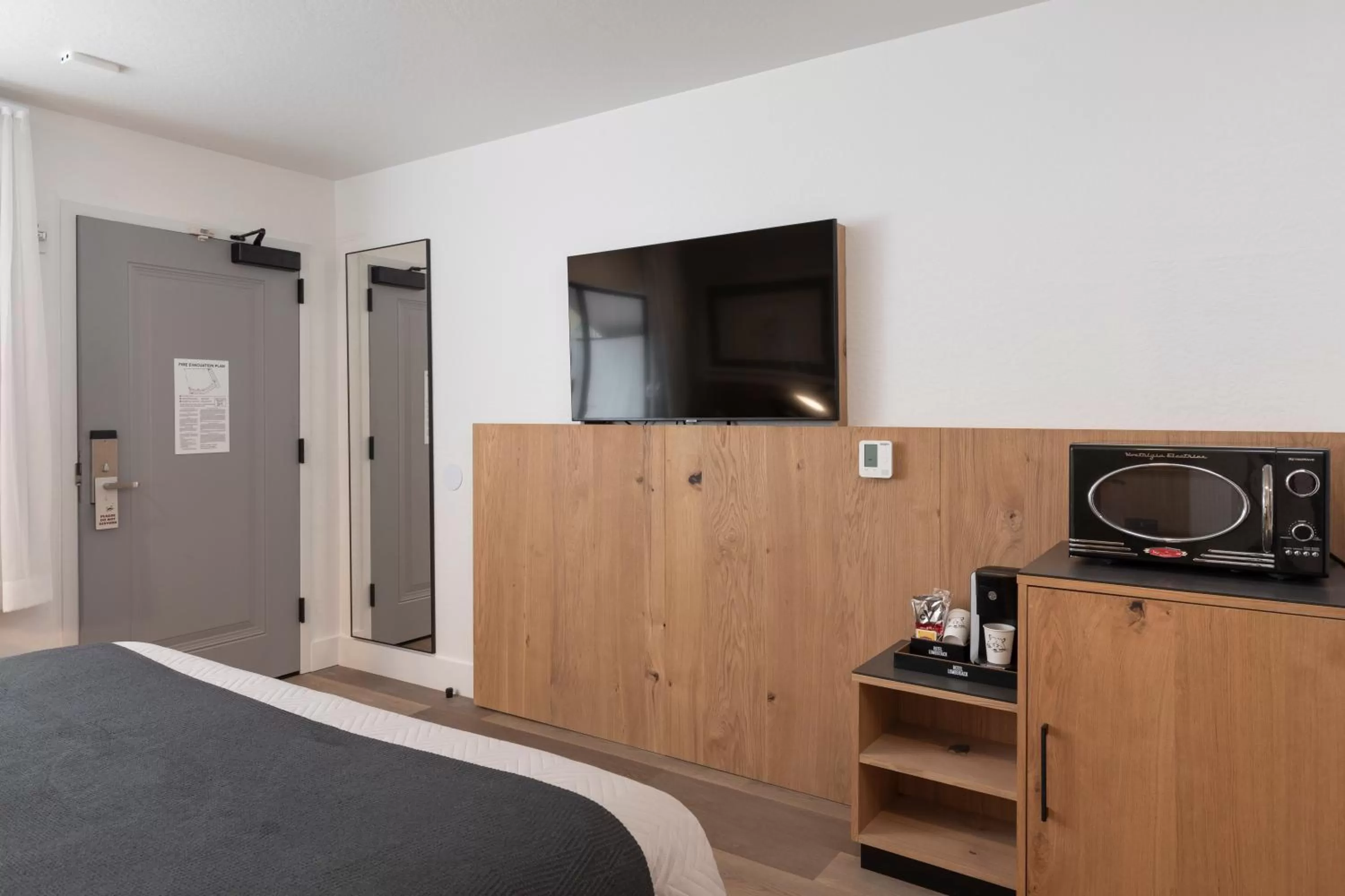 TV and multimedia in Hotel Lumberjack - Sonora