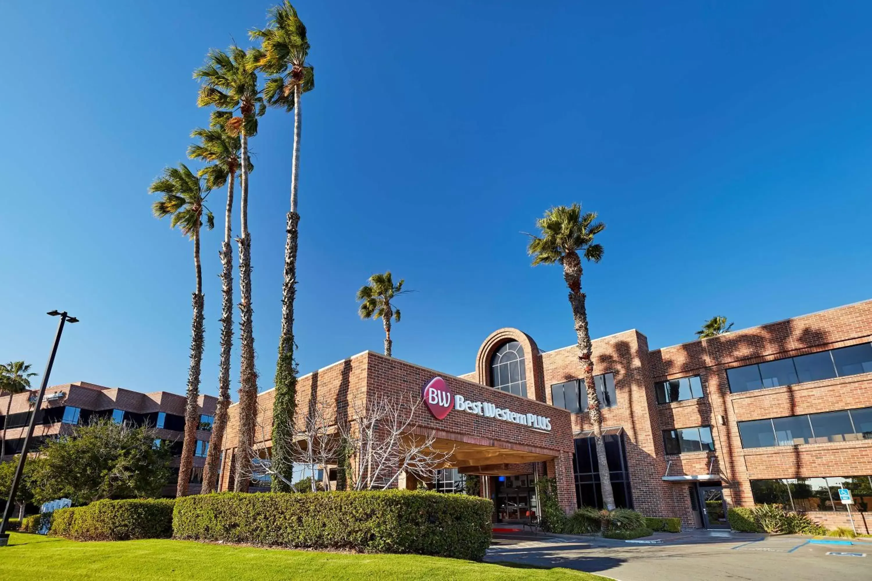 Best Western Plus Meridian Inn & Suites, Anaheim-Orange Best Western Plus Meridian Inn & Suites, Anaheim-Orange
