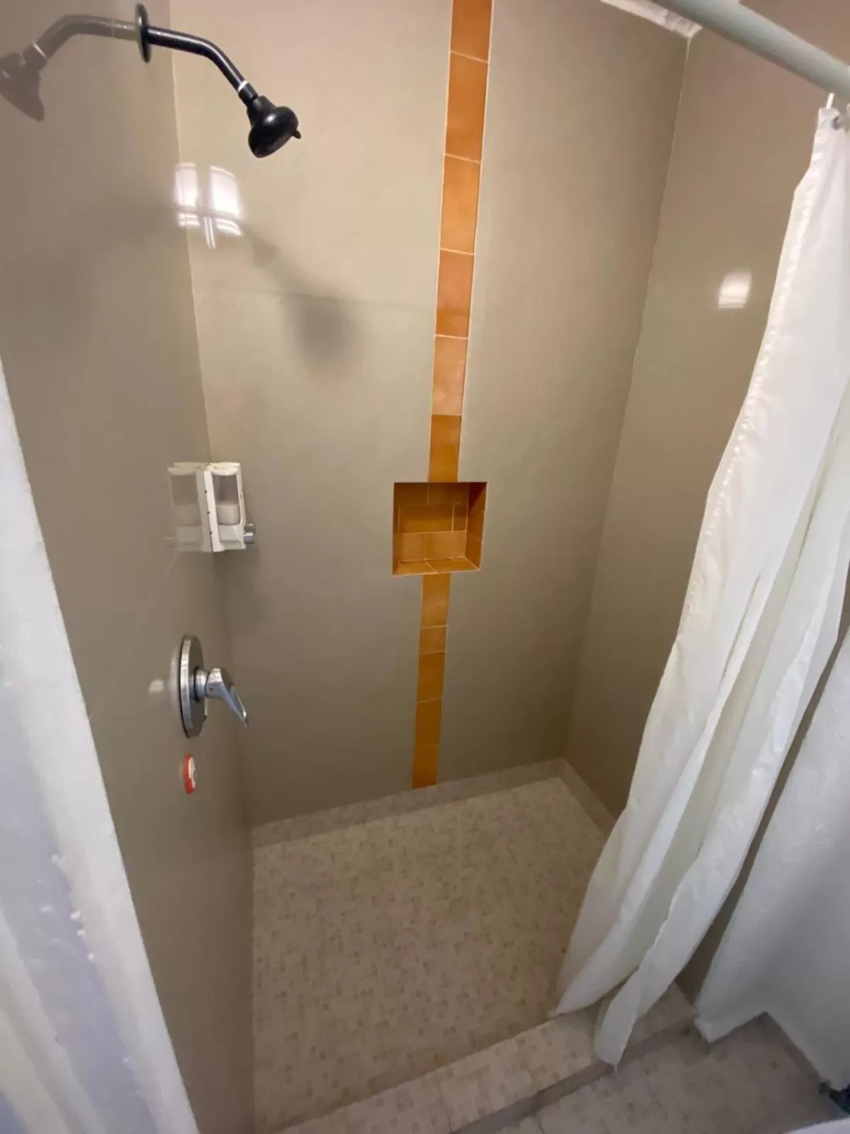 Shower in Eco-hotel El Rey del Caribe