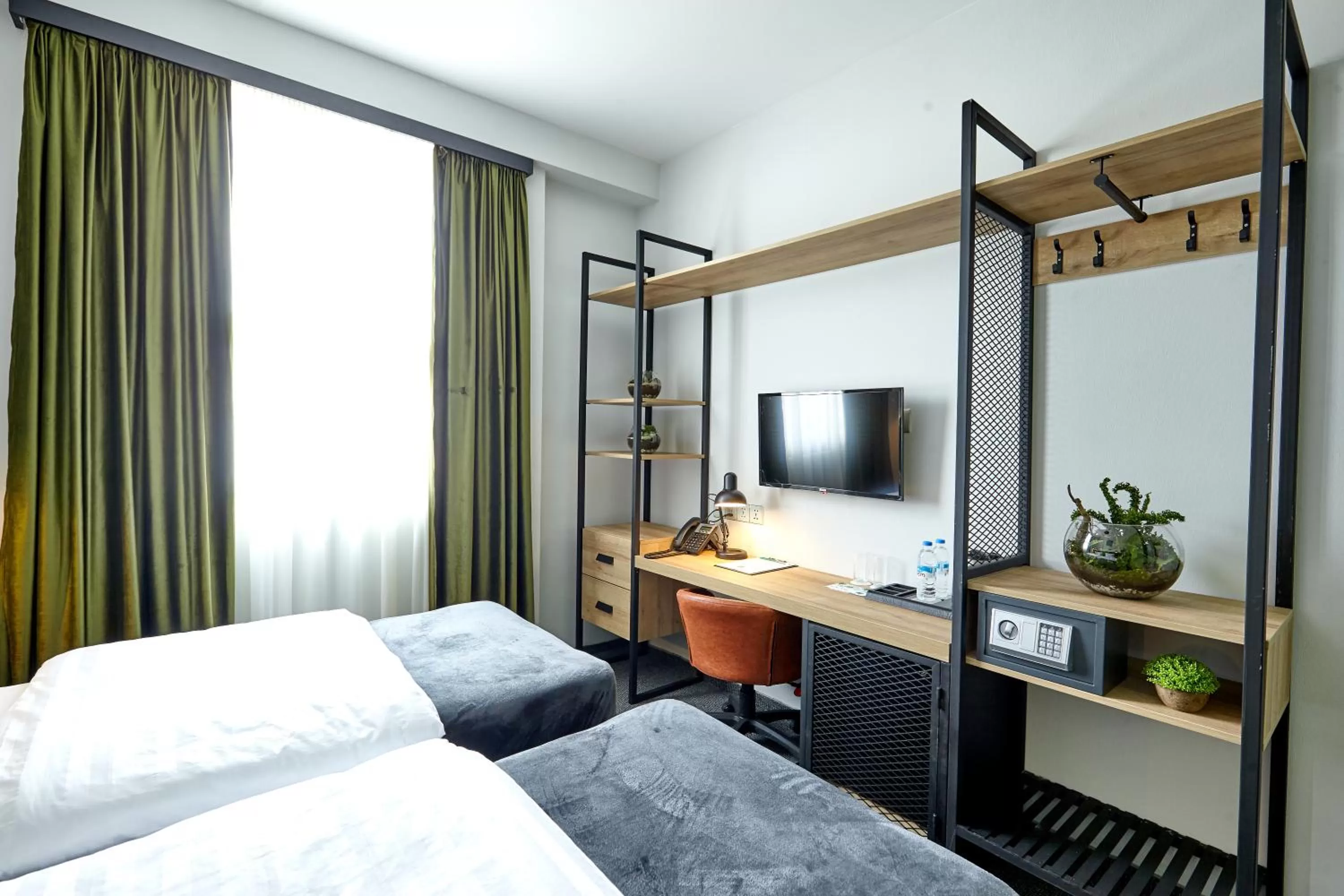 Photo of the whole room, Bed in Graphica Tbilisi Hotel