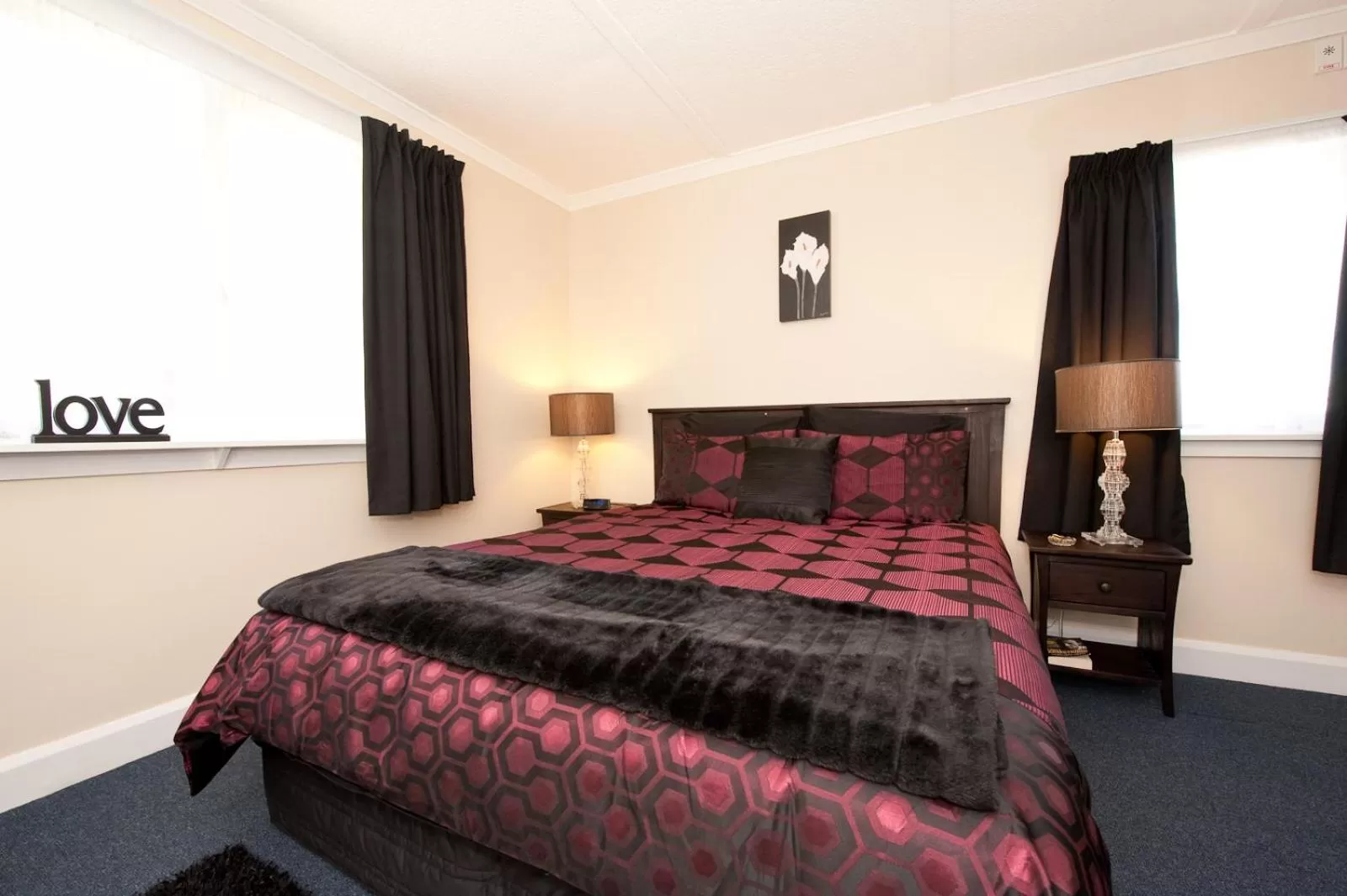 Bed in Anndion Motel