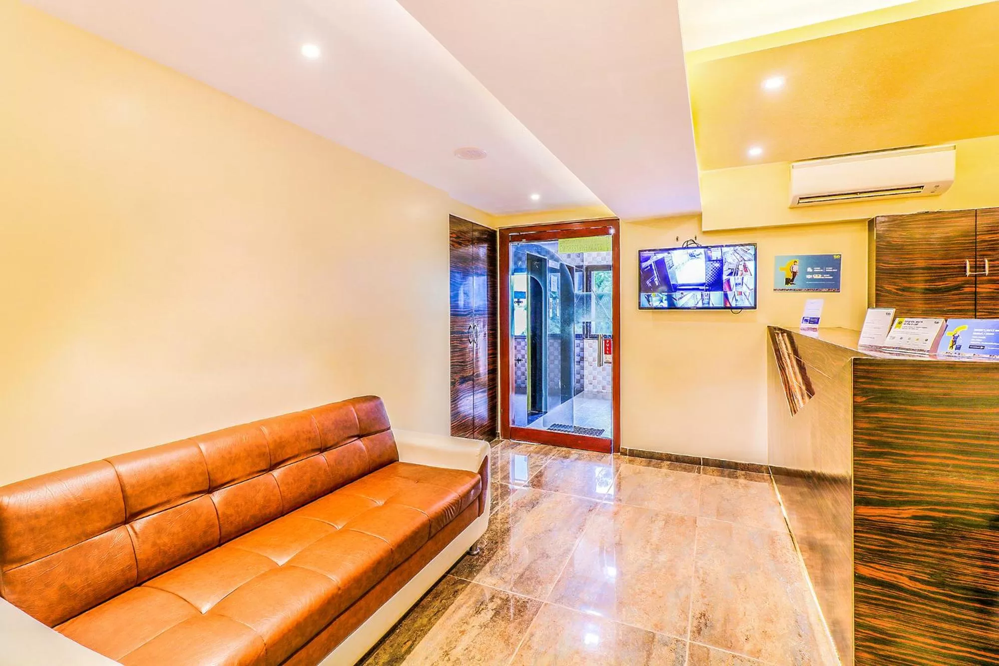 Lobby or reception, Lobby/Reception in Hotel Byaris International By Bizzgrow Hotels