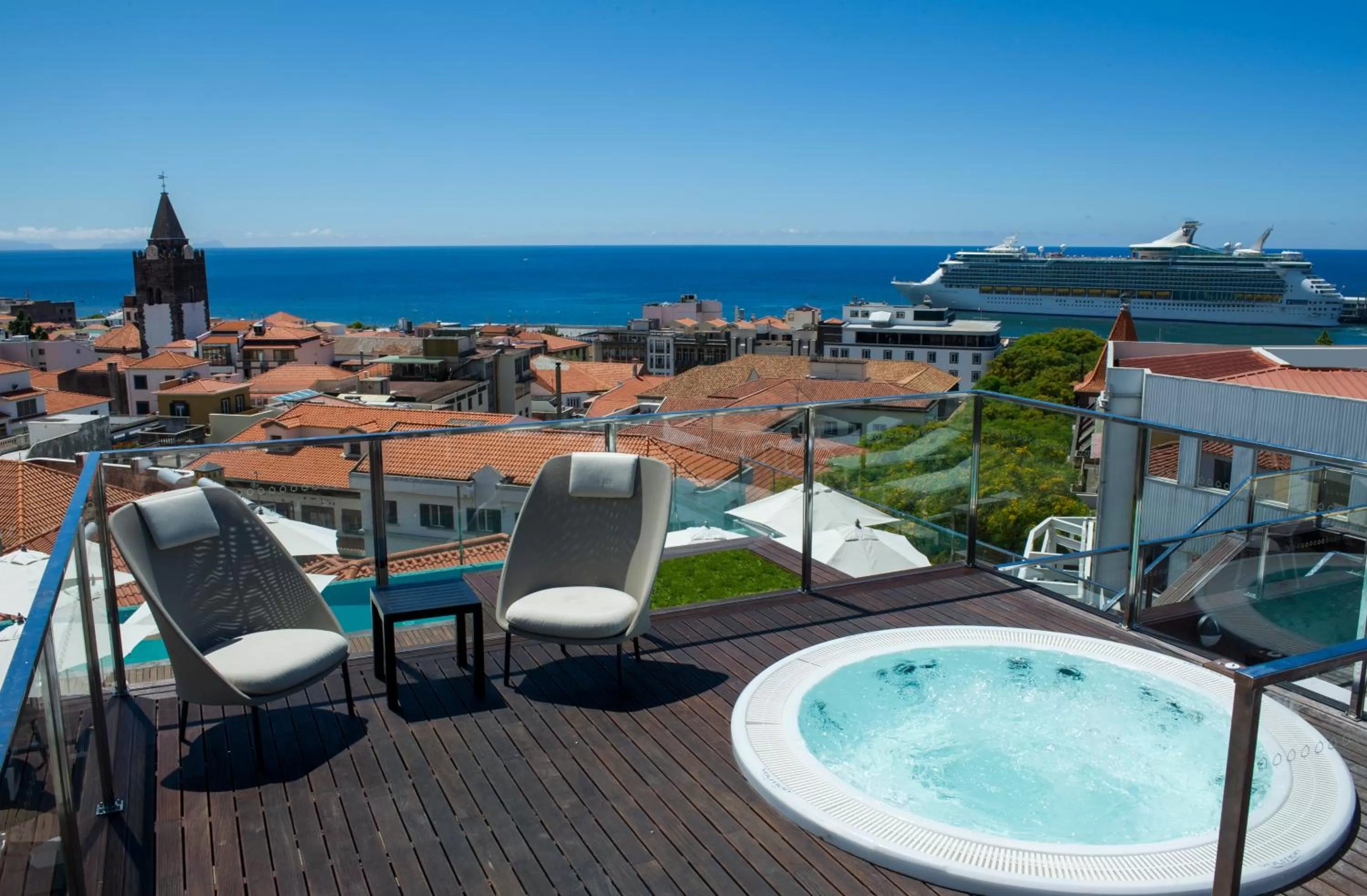 Day in Castanheiro Boutique Hotel