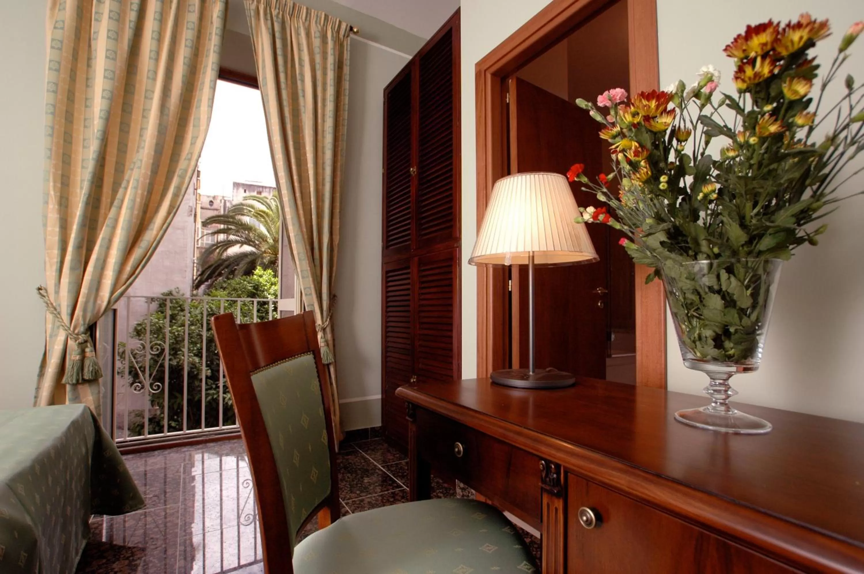 Decorative detail in Le Stanze Del Vicerè Boutique Hotel