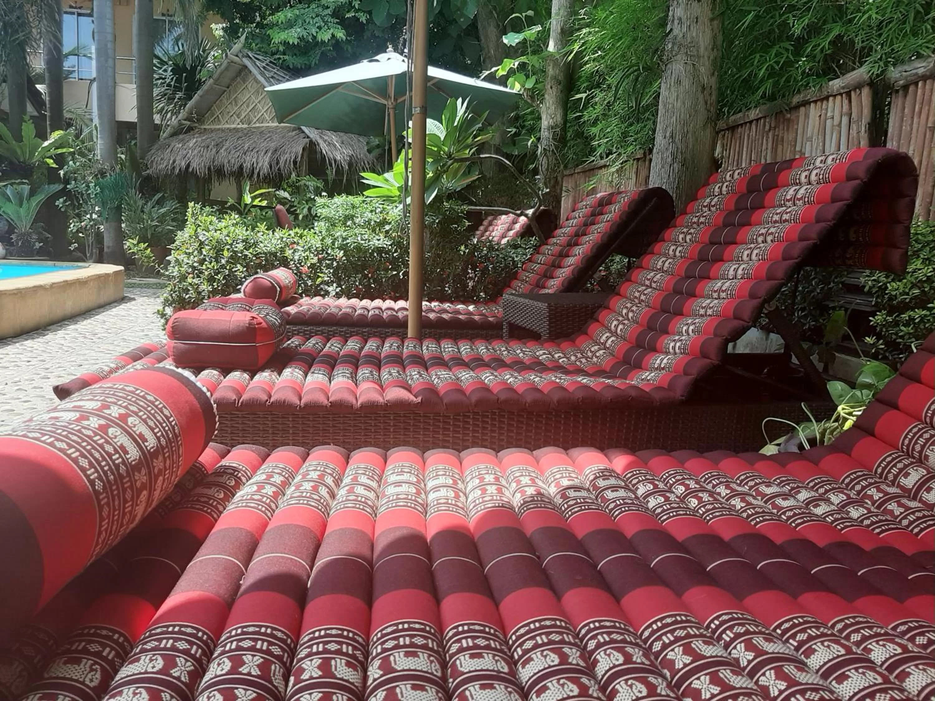 Garden in Liam's Guesthouse Adults Only