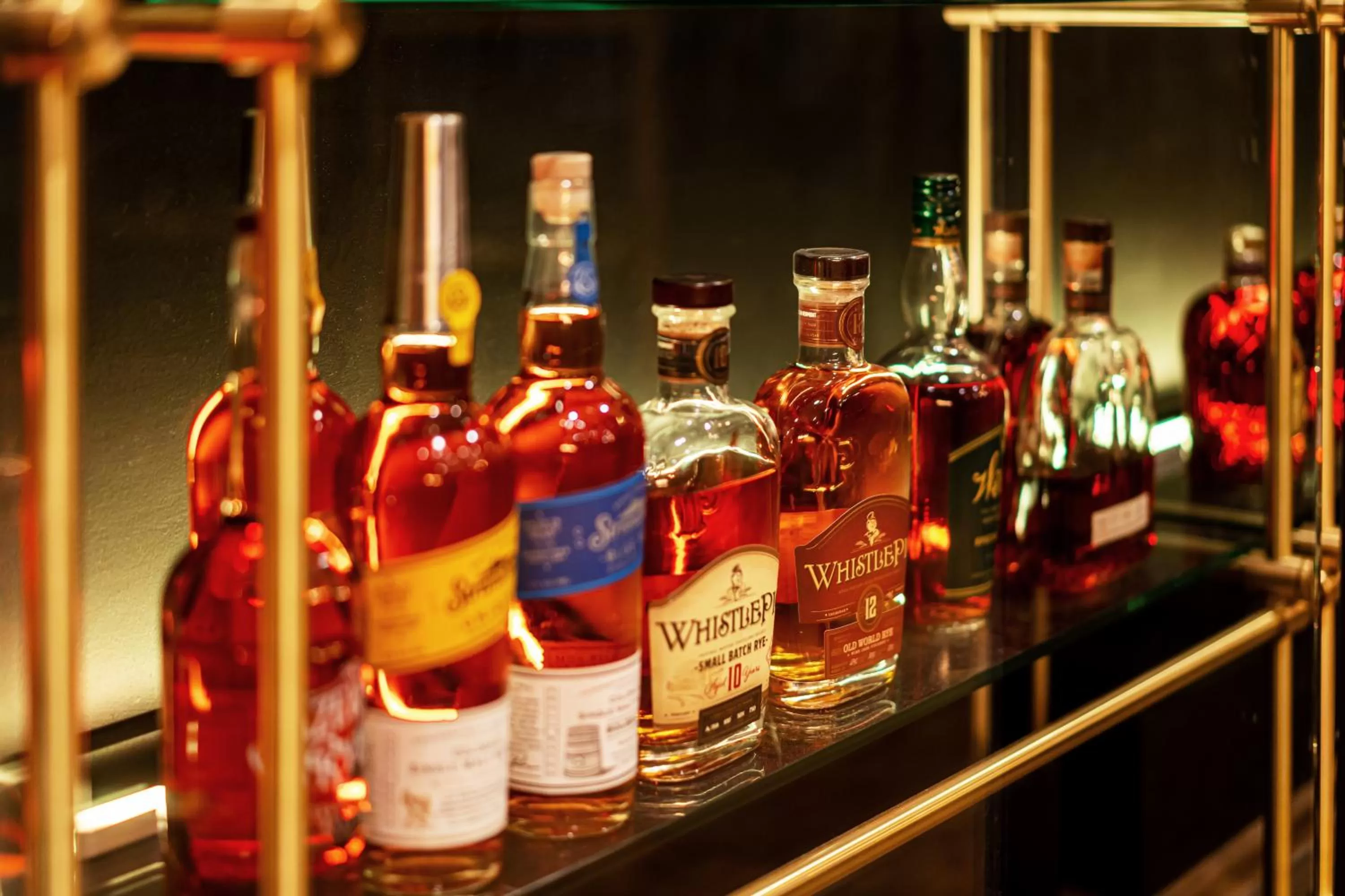 Lounge or bar in Grand Williston Hotel and Conference Center