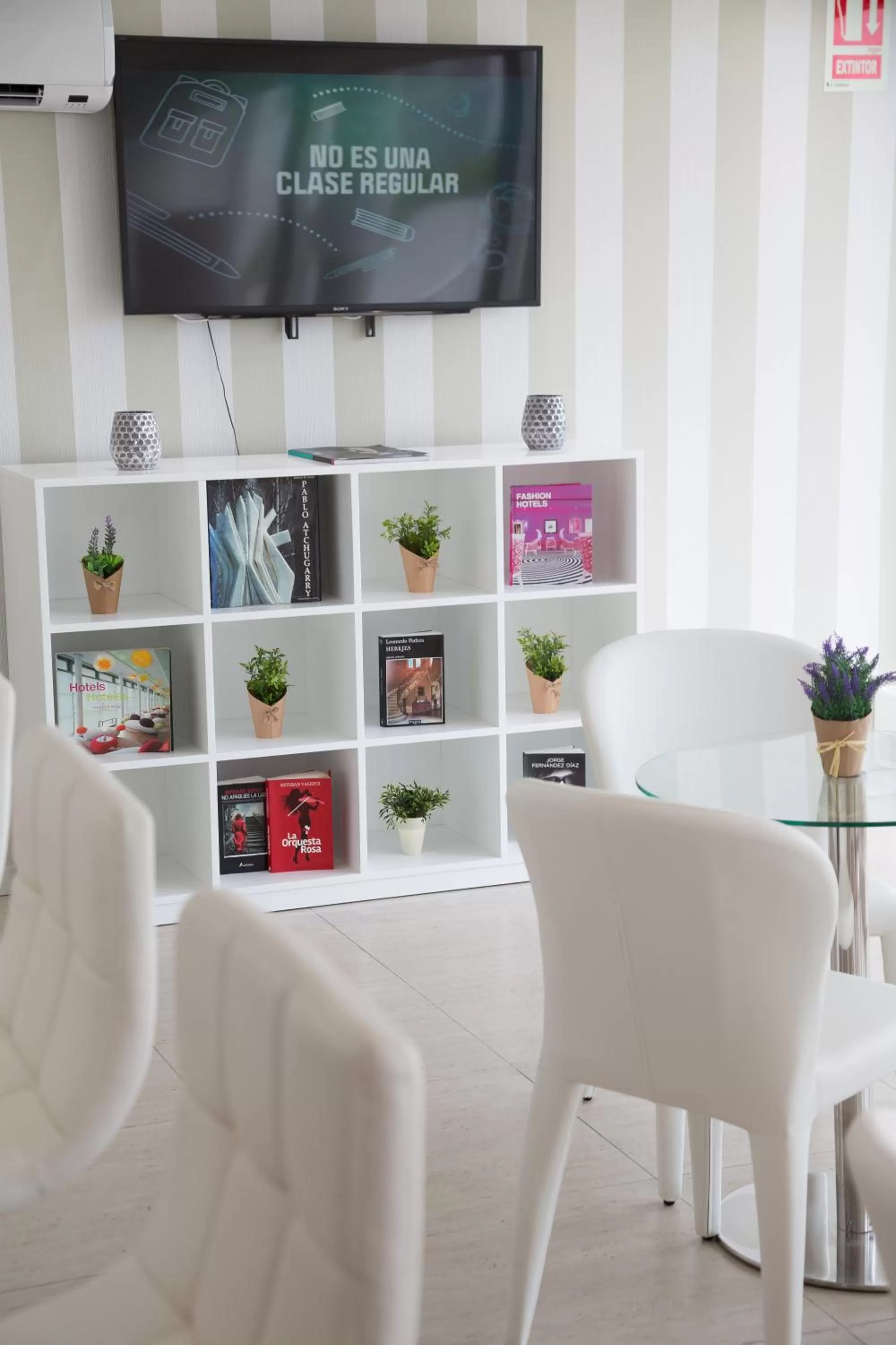 Lounge or bar in Seaview Hotel Boutique