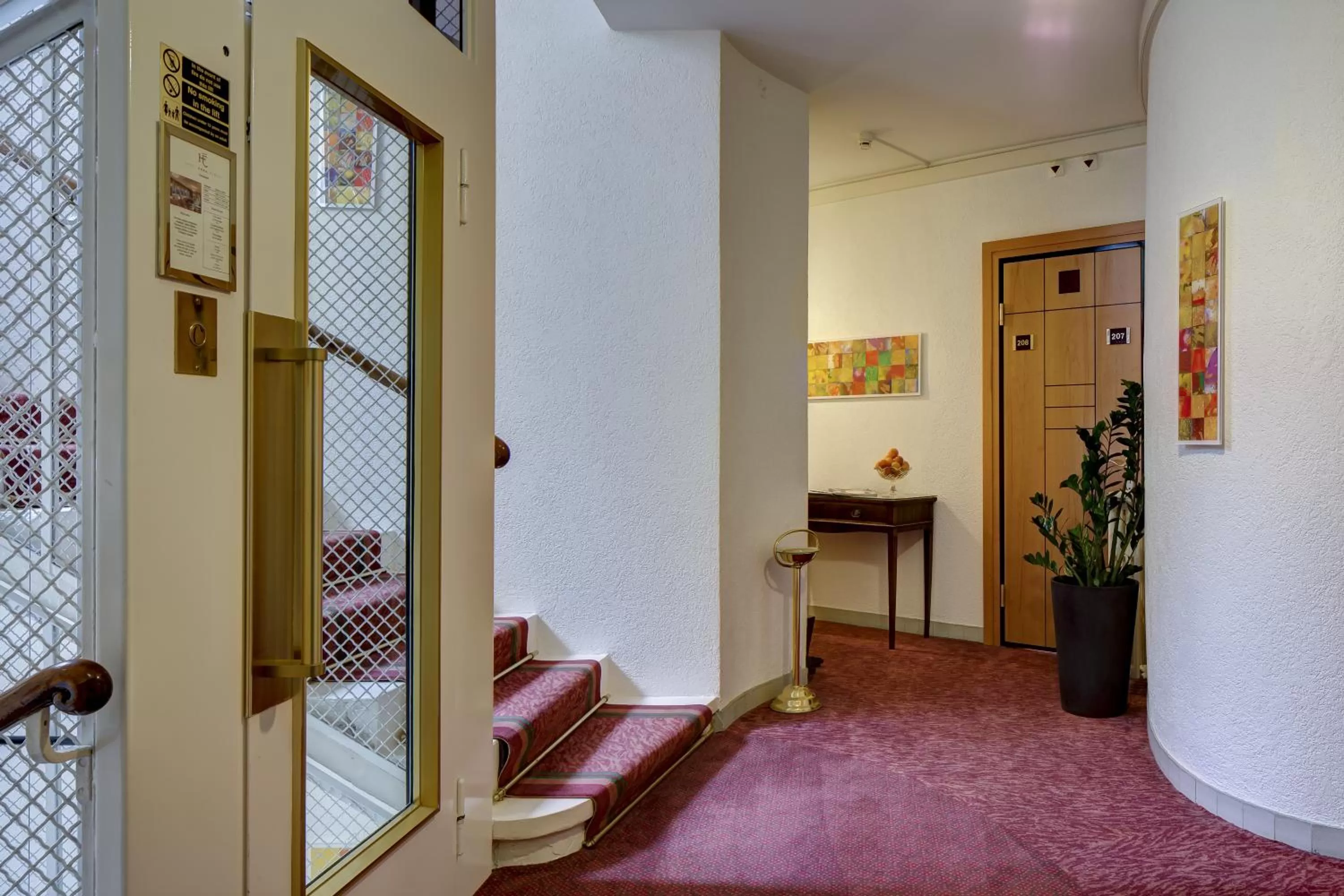 Decorative detail in Hotel Eden