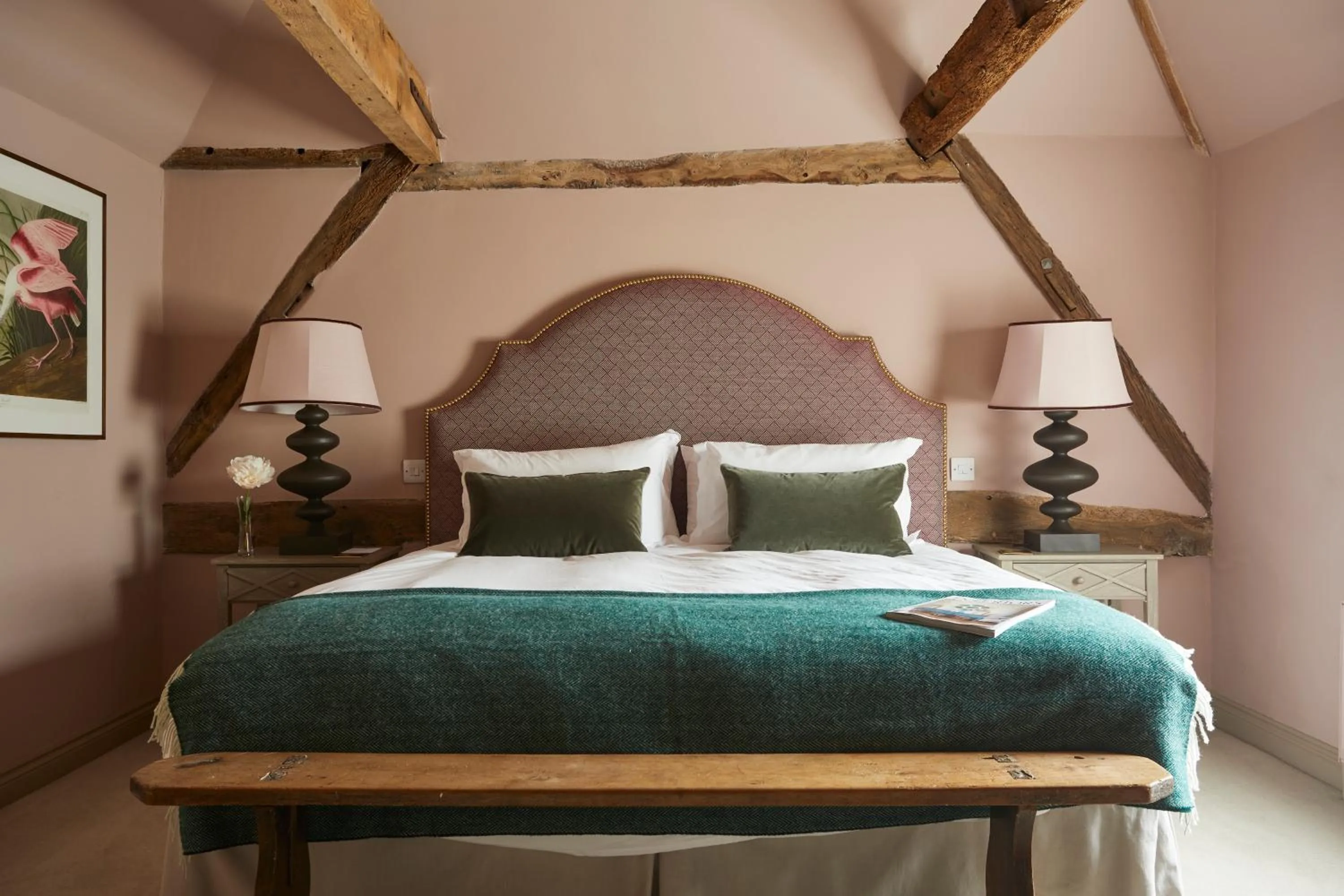 Bedroom, Bed in Crown and Anchor