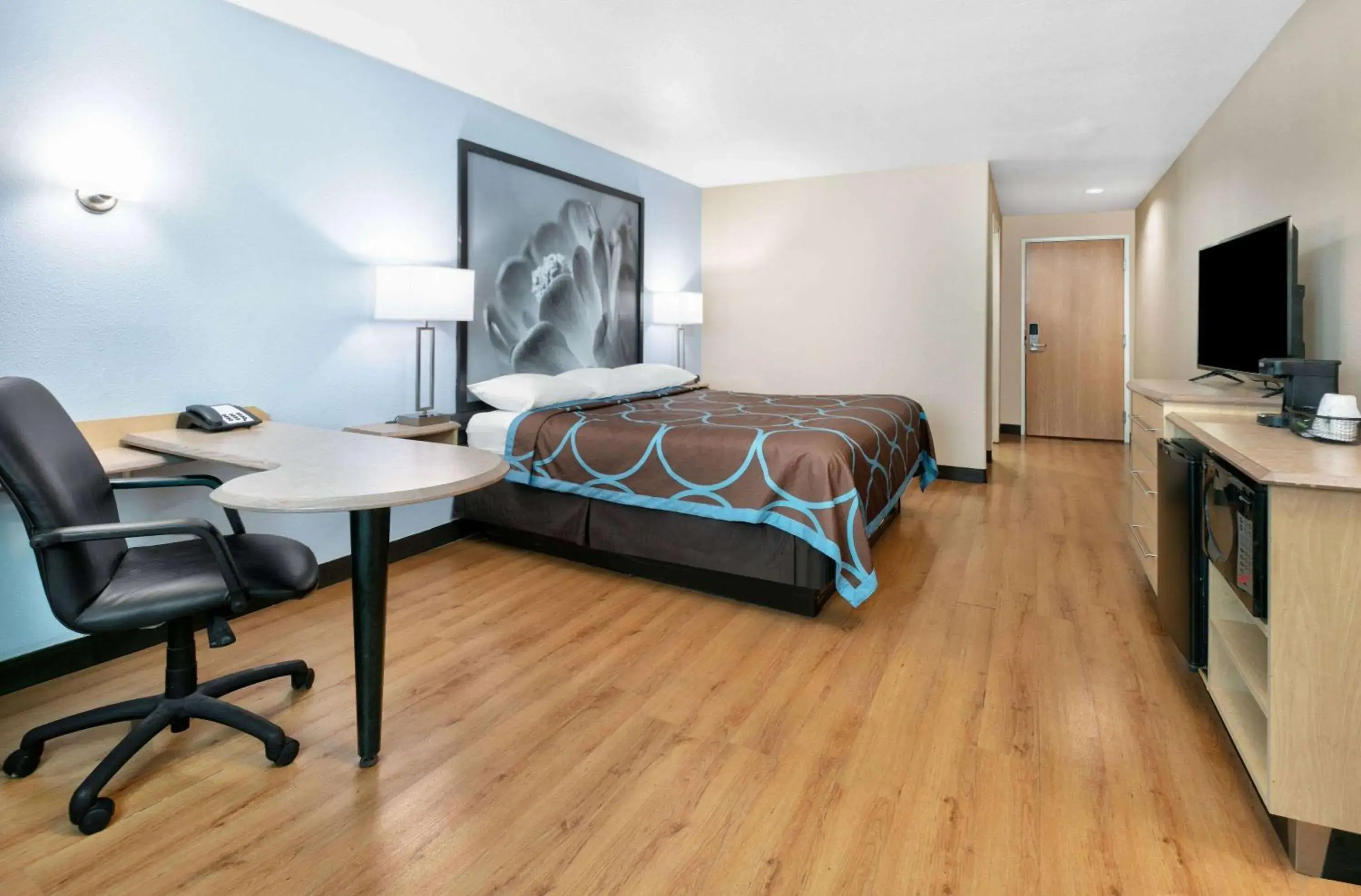 King Room - Smoking in Super 8 by Wyndham New Braunfels I-35 King Room - Smoking in Super 8 by Wyndham New Braunfels I-35