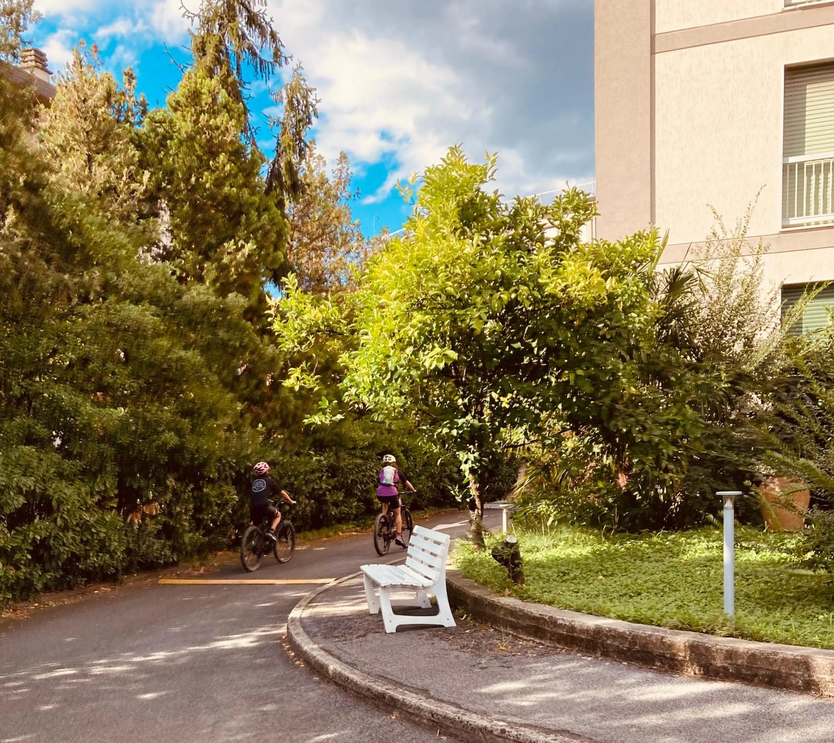 People in Hotel Ghironi